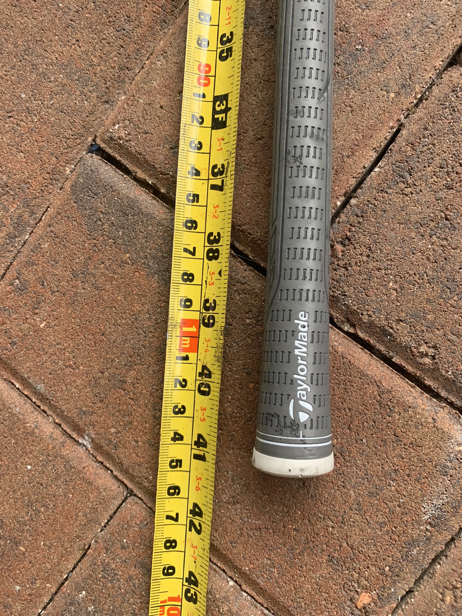 Golf shaft Fujikura M2 16 REAX Flex L Shaft W/ Taylor Made SidelineSwap