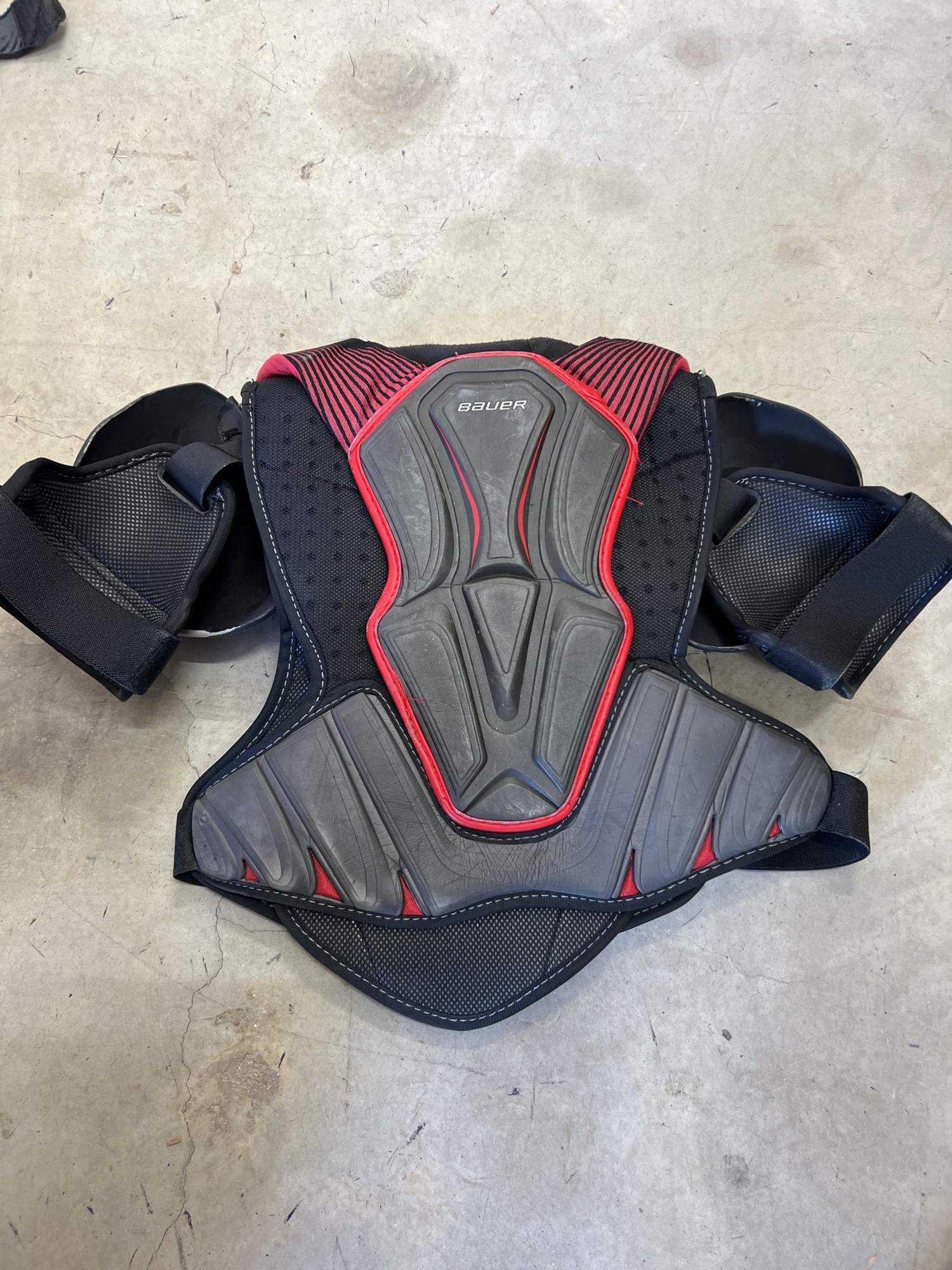 Used Junior Large Bauer Vapor 1X Lite Shoulder Pads SidelineSwap