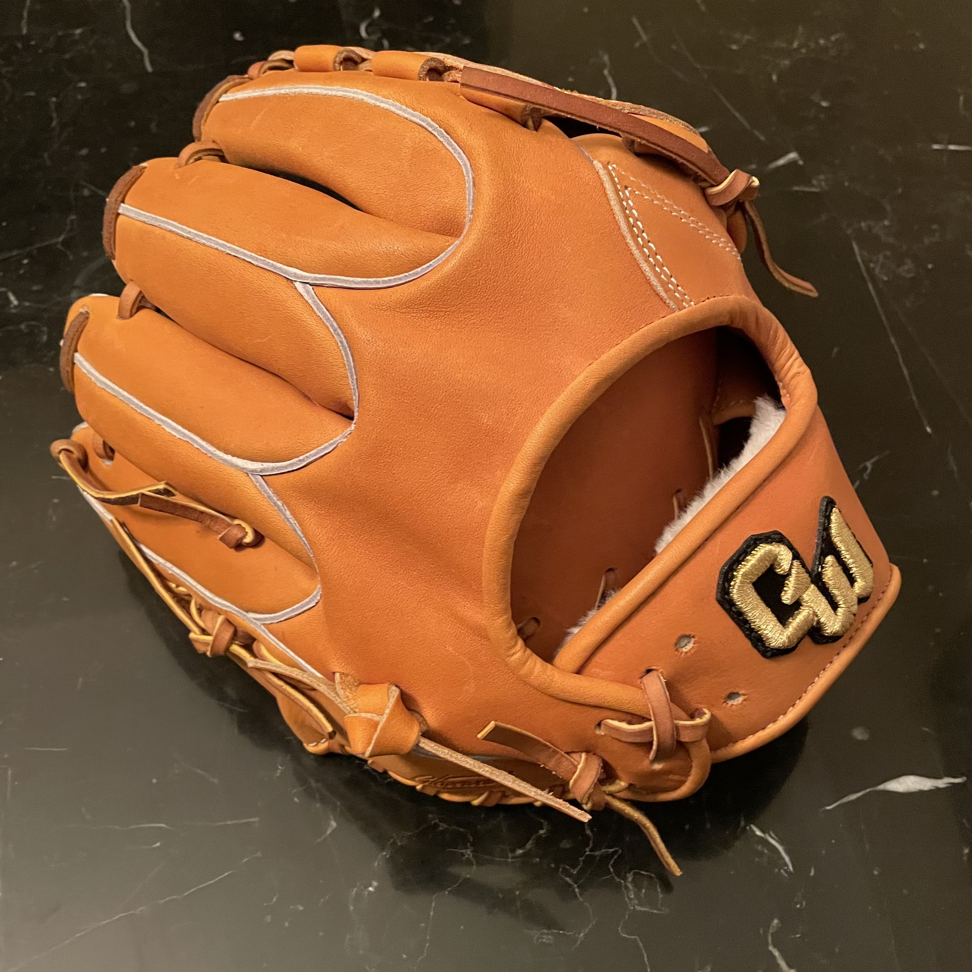 NWT GLOVEWORKS 12 INCH LIMITED EDITION HORWEEN WINGTIP BASEBALL GLOVE