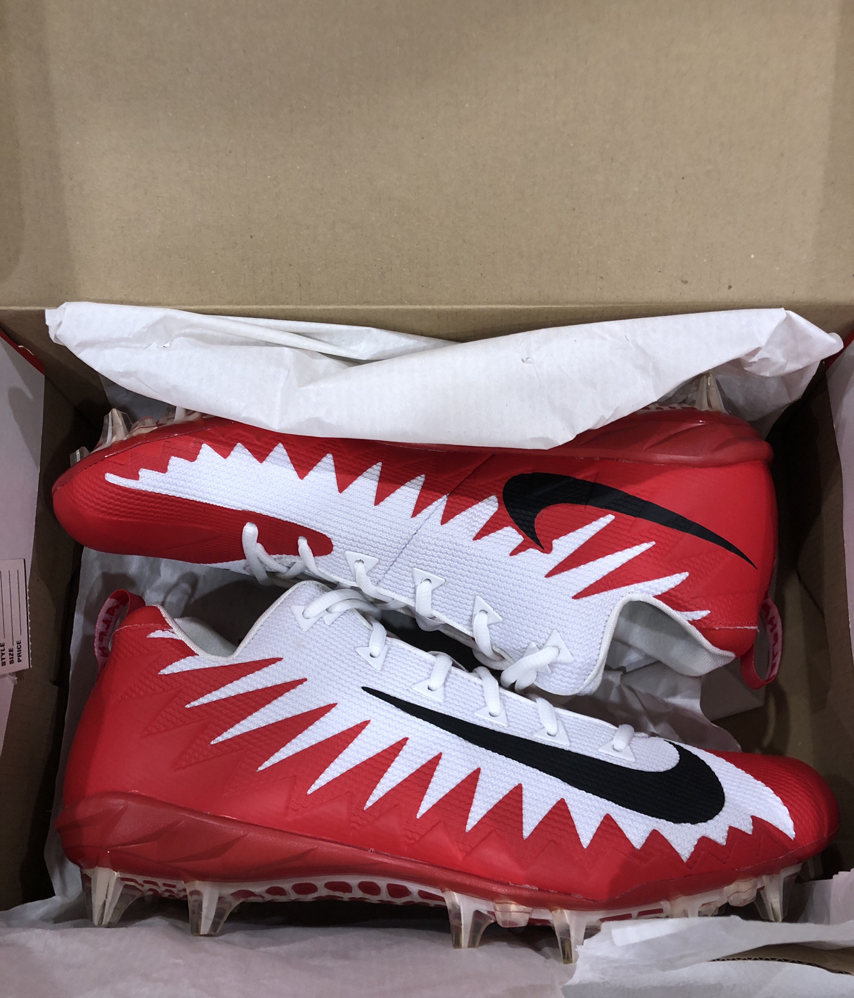 nike alpha menace pro low