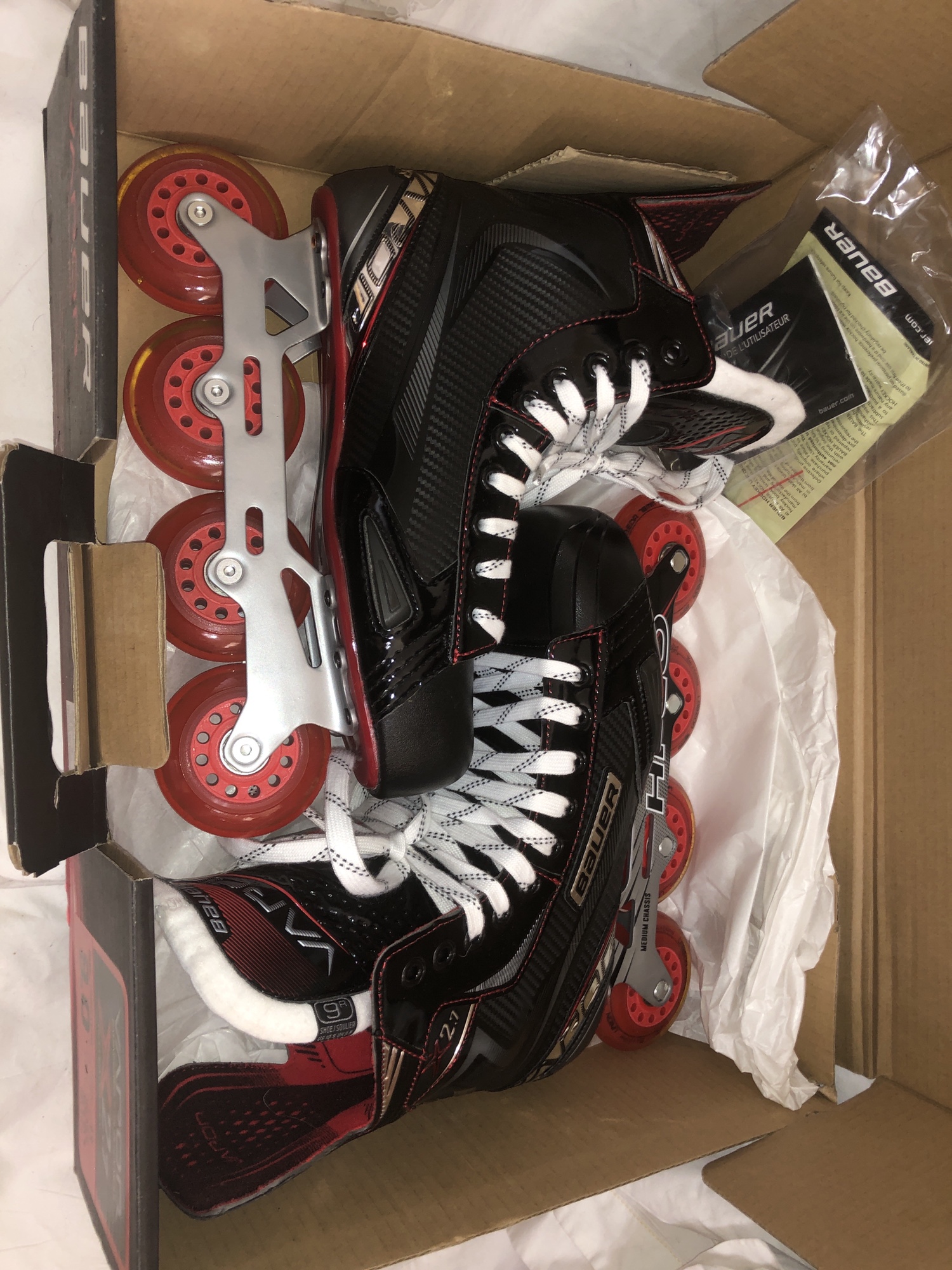 New Bauer Regular Width Size 9 Vapor X2.7R Inline Skates SidelineSwap