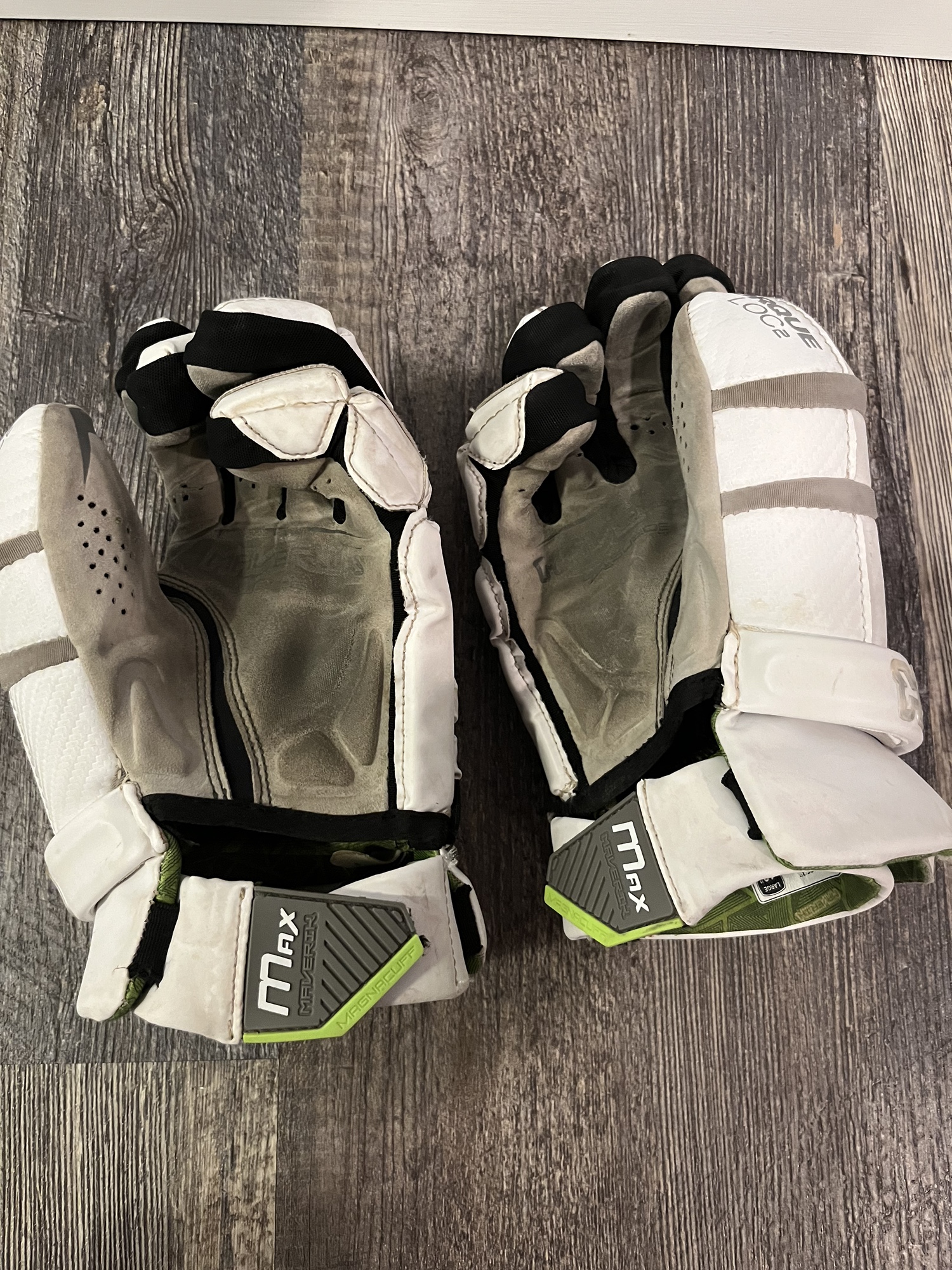 Used Goalie Maverik 13" Max Goalie Lacrosse Gloves SidelineSwap