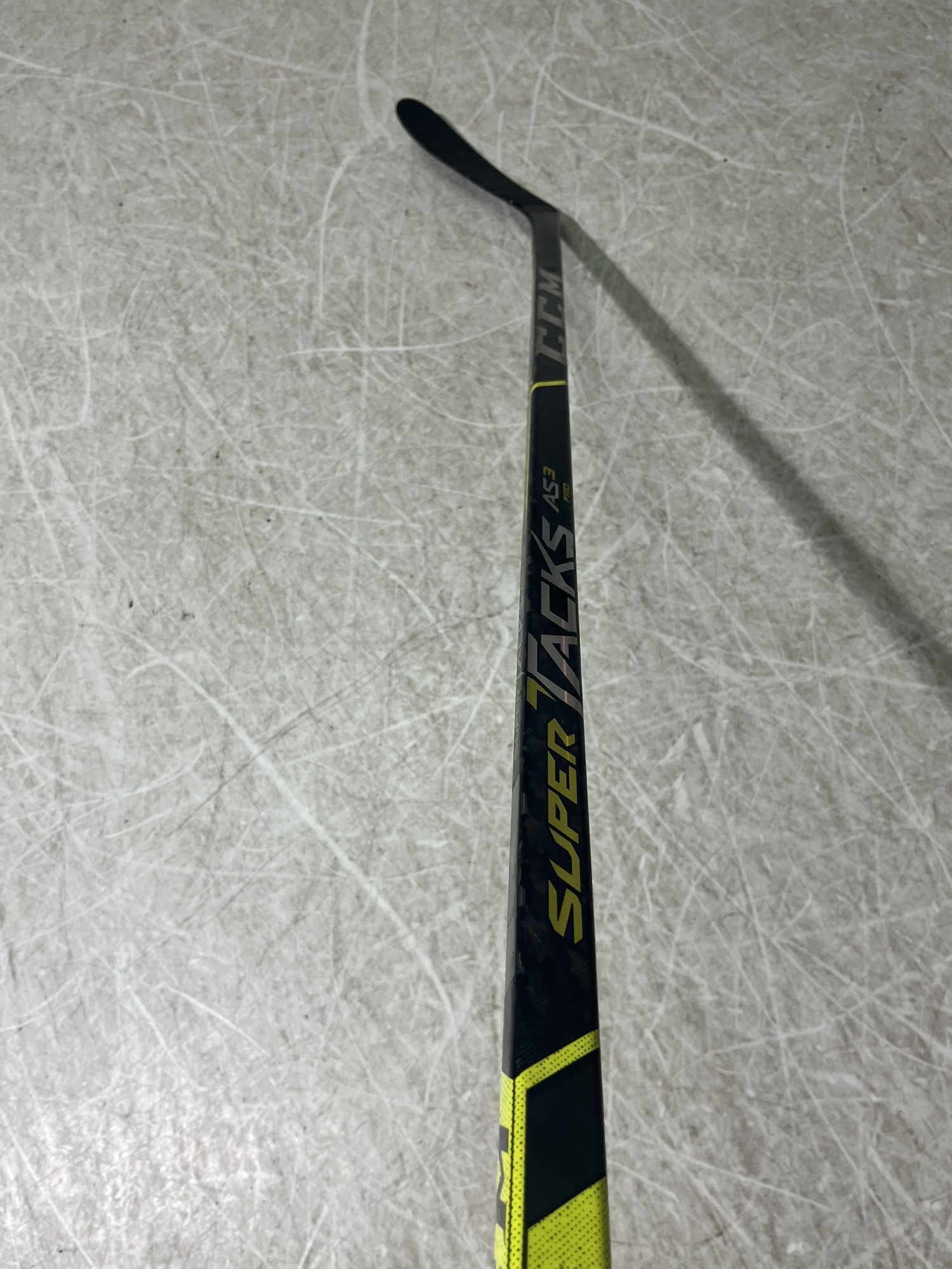 Almost New Condition 55 Flex Left Hand P28 Super Tacks AS3 Pro Hockey