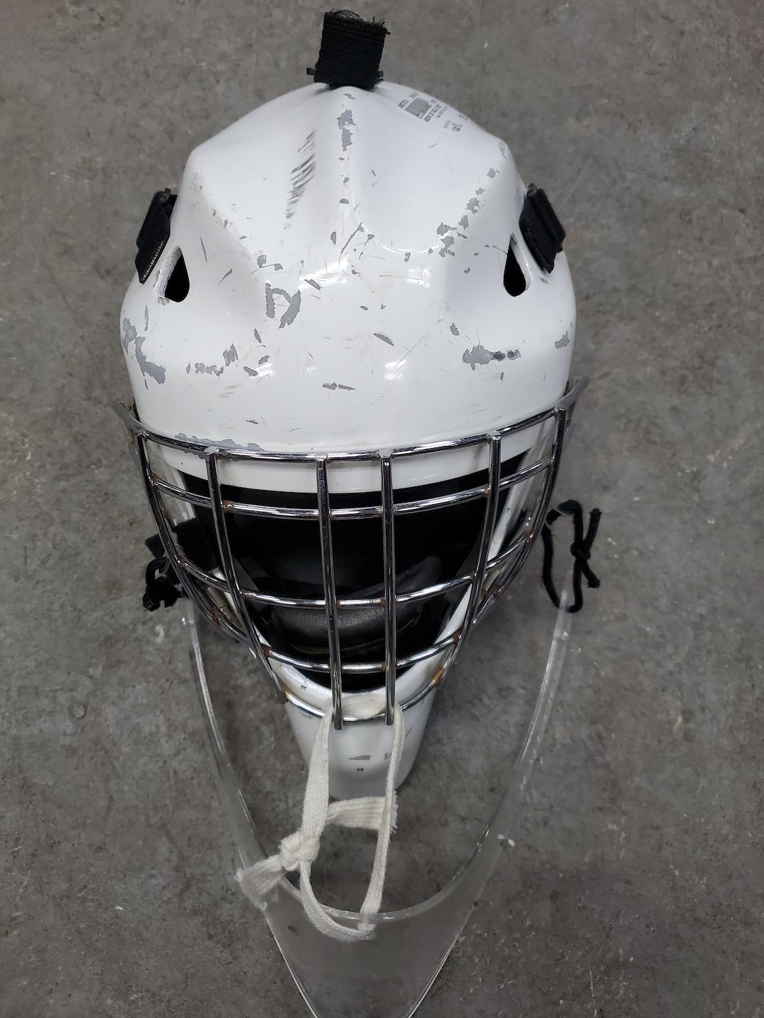 Used Hackva Goalie Helmet M L Goalie Helmets And Masks SidelineSwap