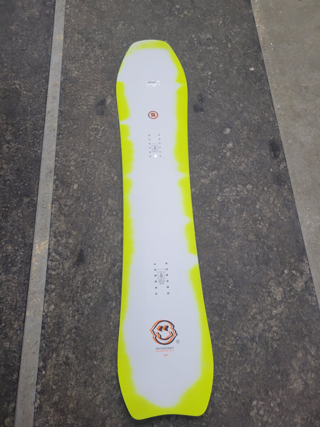 Used Ride Psychocandy 146 Cm Men's Snowboards SidelineSwap