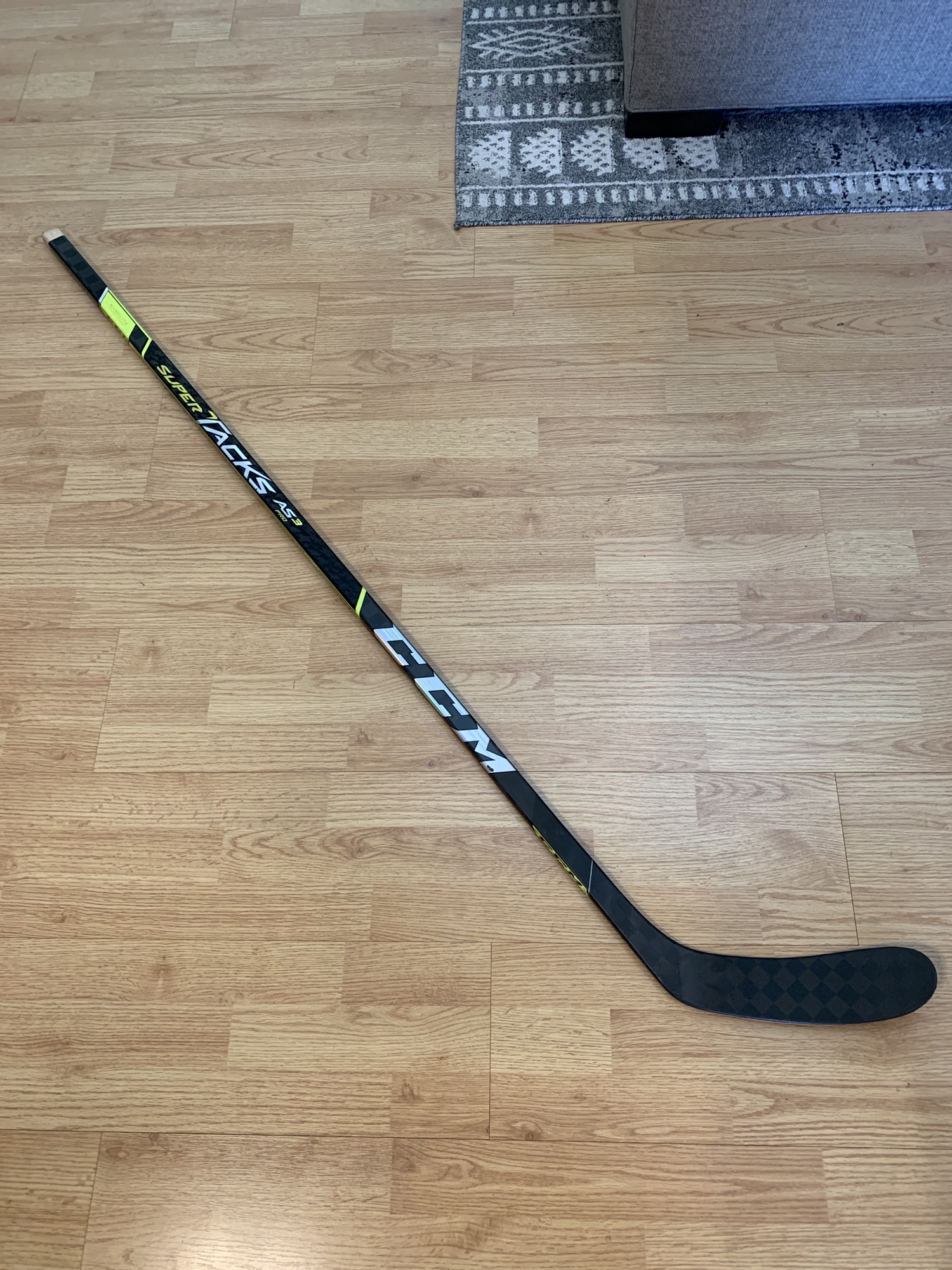 Pro Stock CCM Super Tacks AS3 Pro Hockey Stick P28 75 Flex SidelineSwap