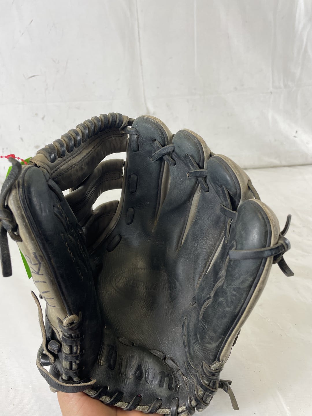 Used Wilson A3000 Kg4 Prostock Kip 11 1 2" Baseball Fielders Glove