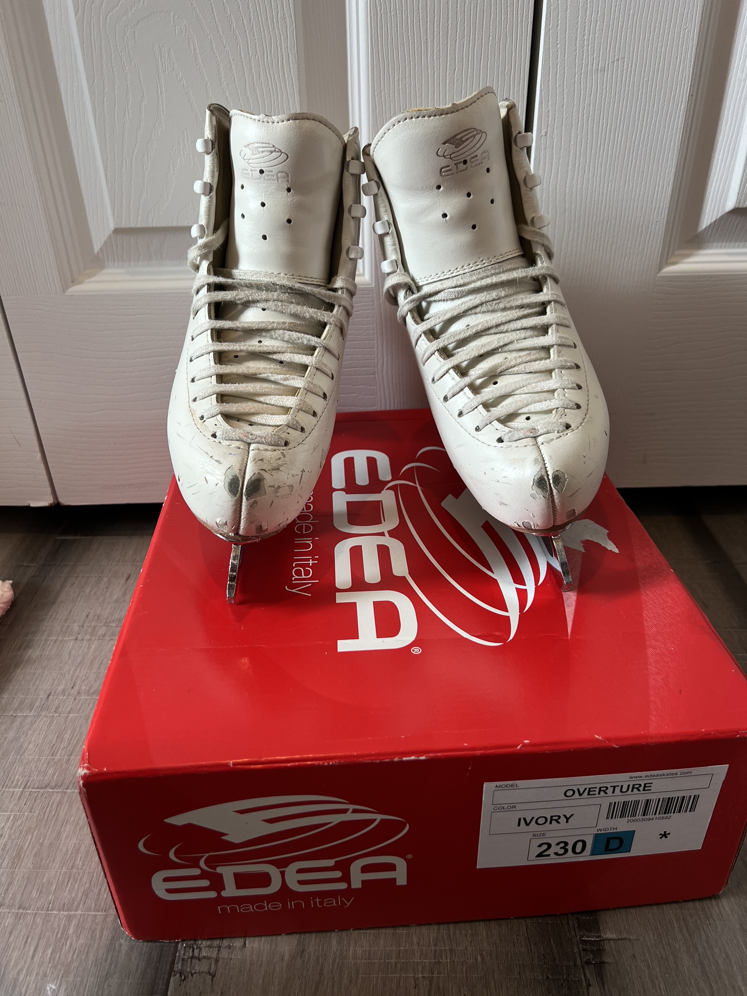 Edea Overture 230 D Coronation Ace blades SidelineSwap