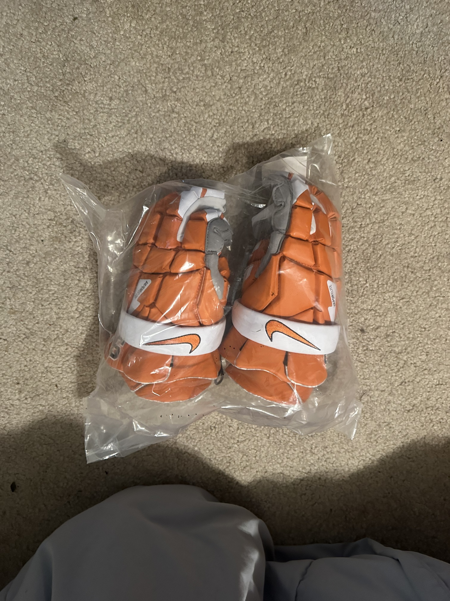 vapor elite lacrosse gloves