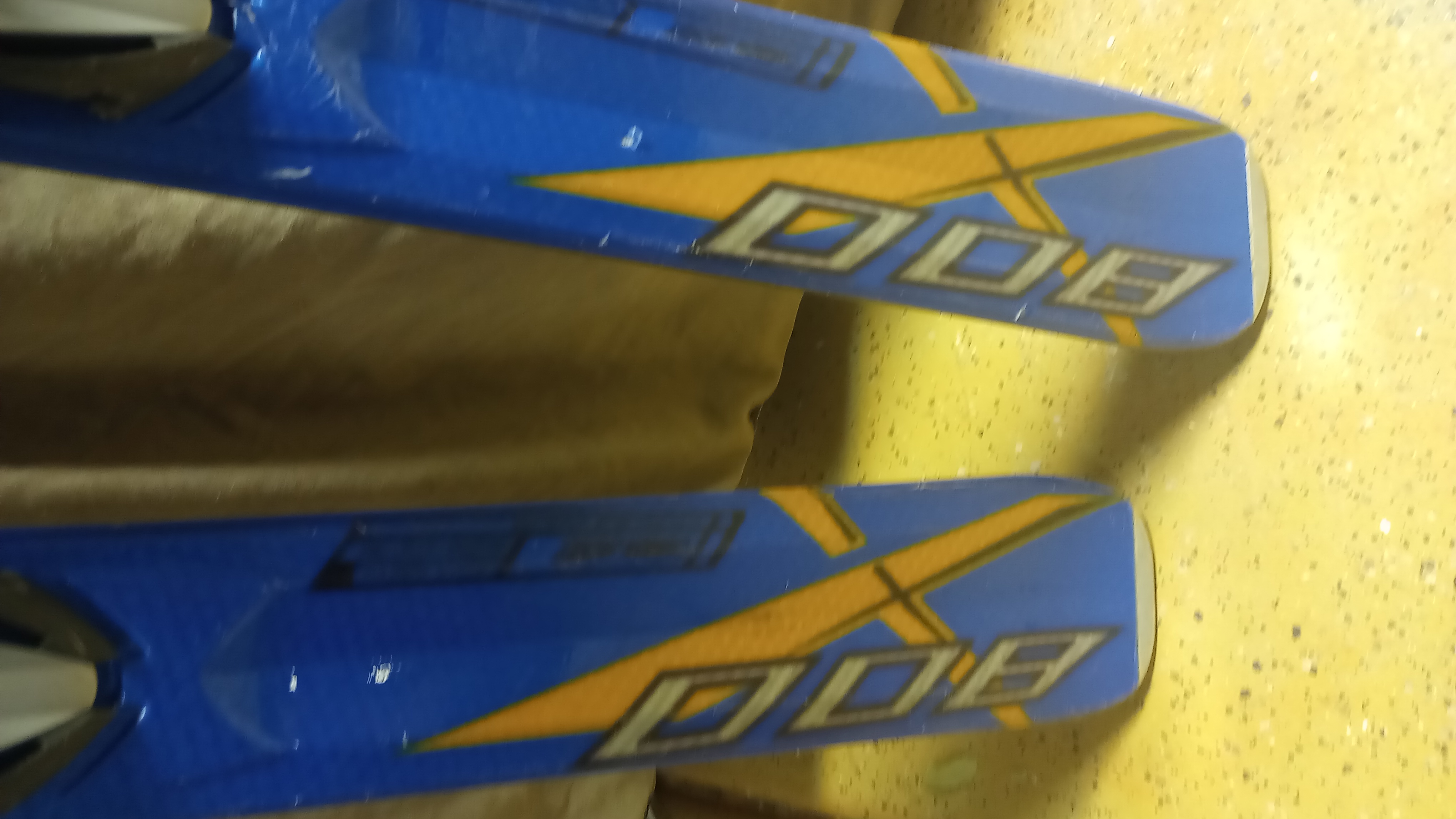 Used Men's HEAD 170 cm All Mountain Skis With Bindings SidelineSwap