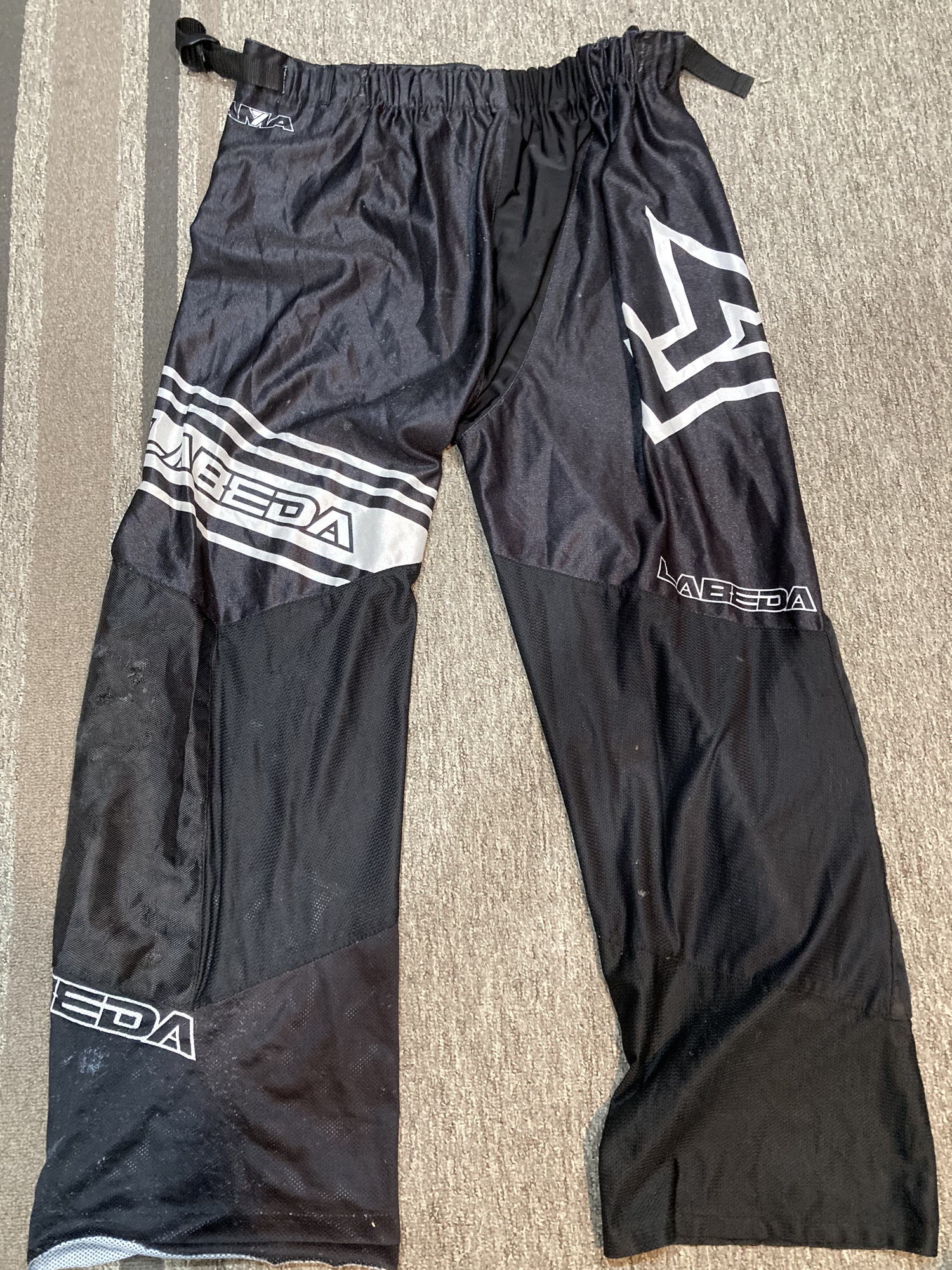 Labeda adult large inline hockey pants SidelineSwap