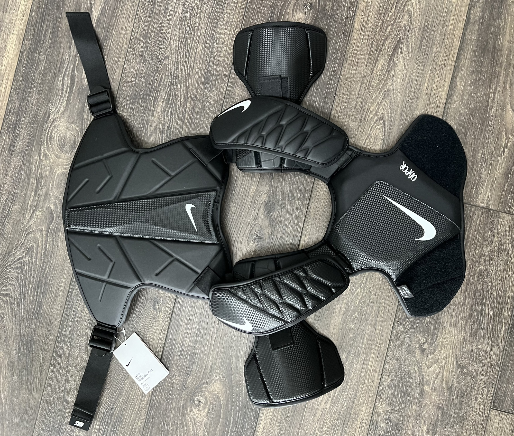 Adult Large Nike Vapor Shoulder Pads SidelineSwap
