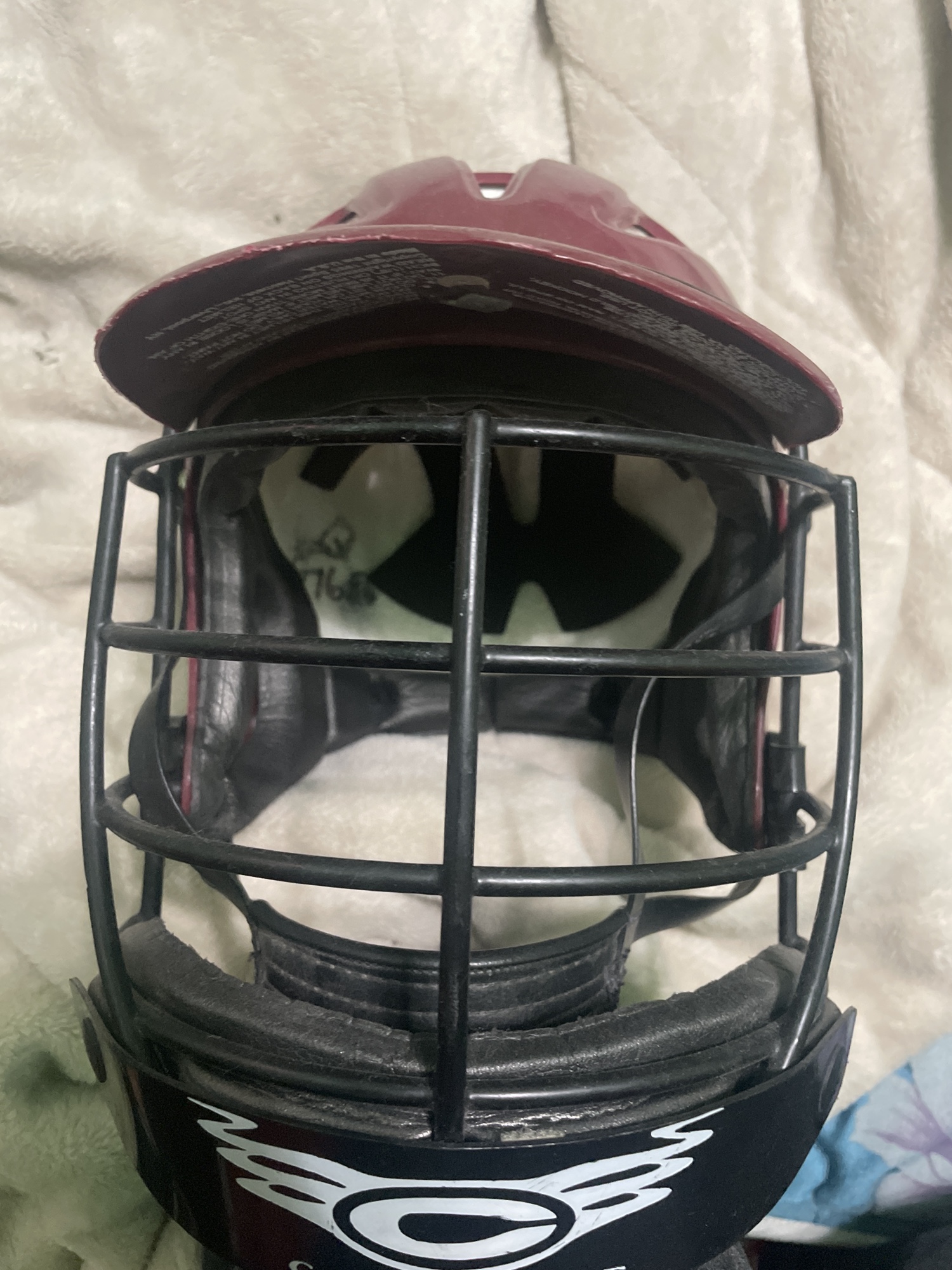 Used Old Cascade Helmet SidelineSwap