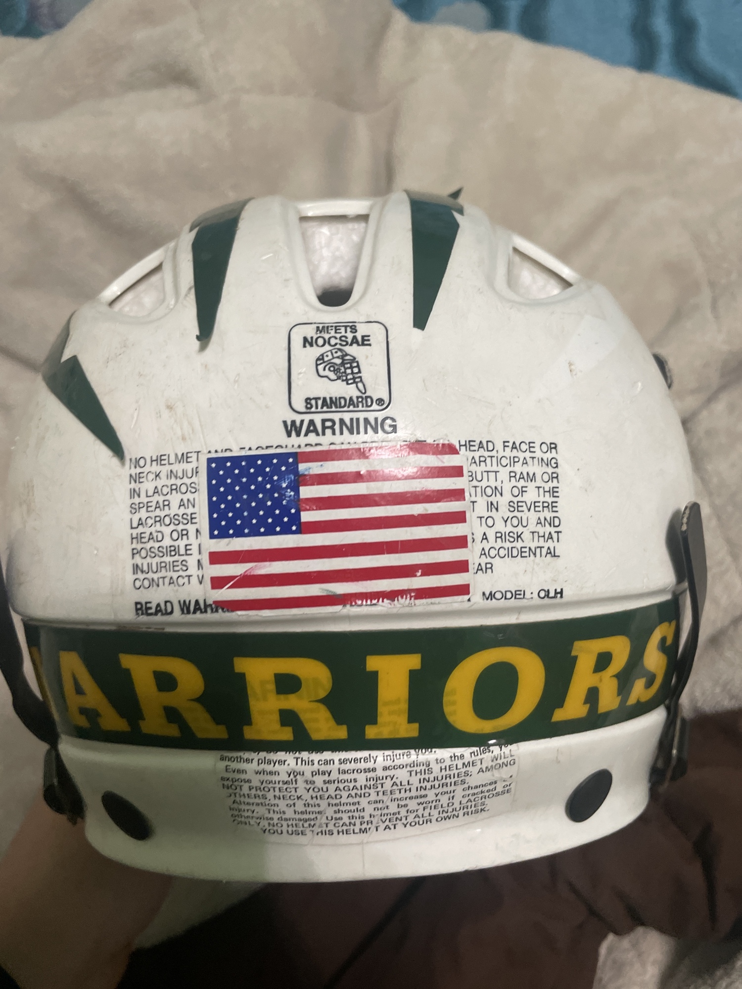 Used Old Cascade Helmet SidelineSwap