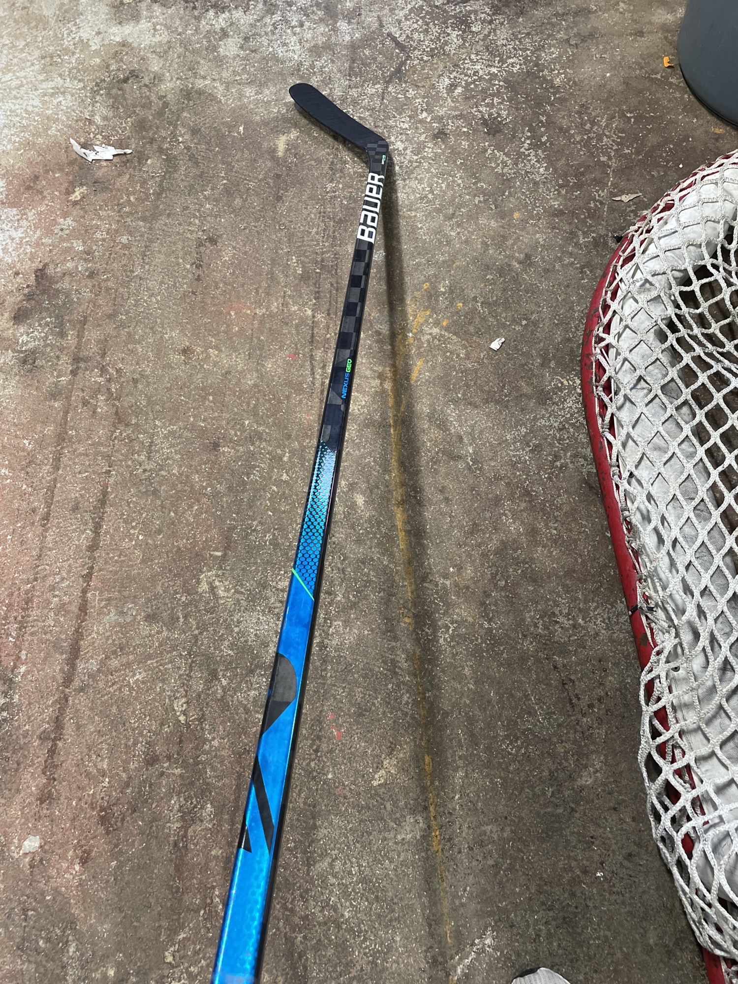 Senior Left Hand P88 87 Flex Nexus Geo Hockey Stick SidelineSwap