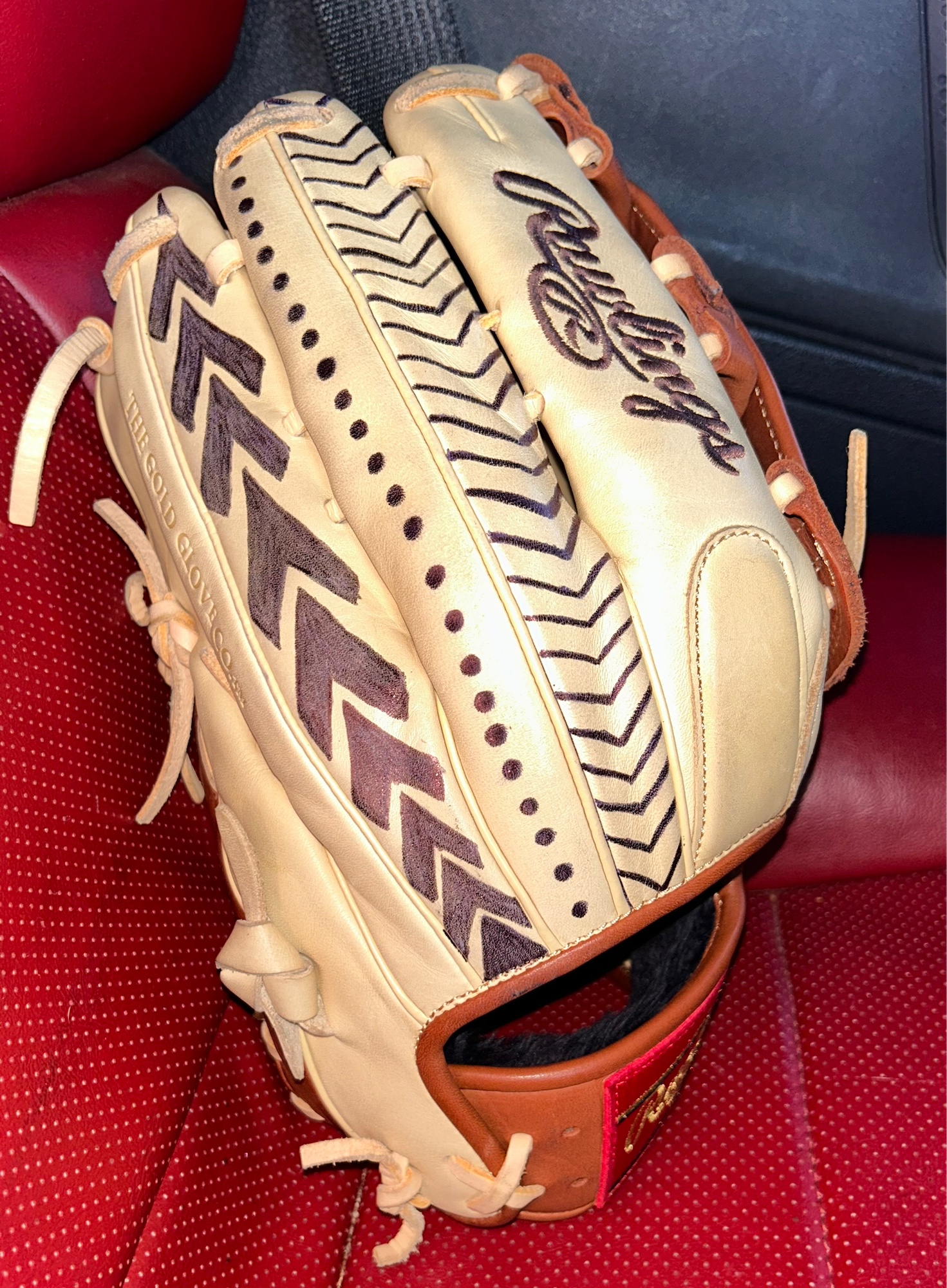 Outfield Baseball Glove 12.75 Custom Tribal Print Sample SidelineSwap