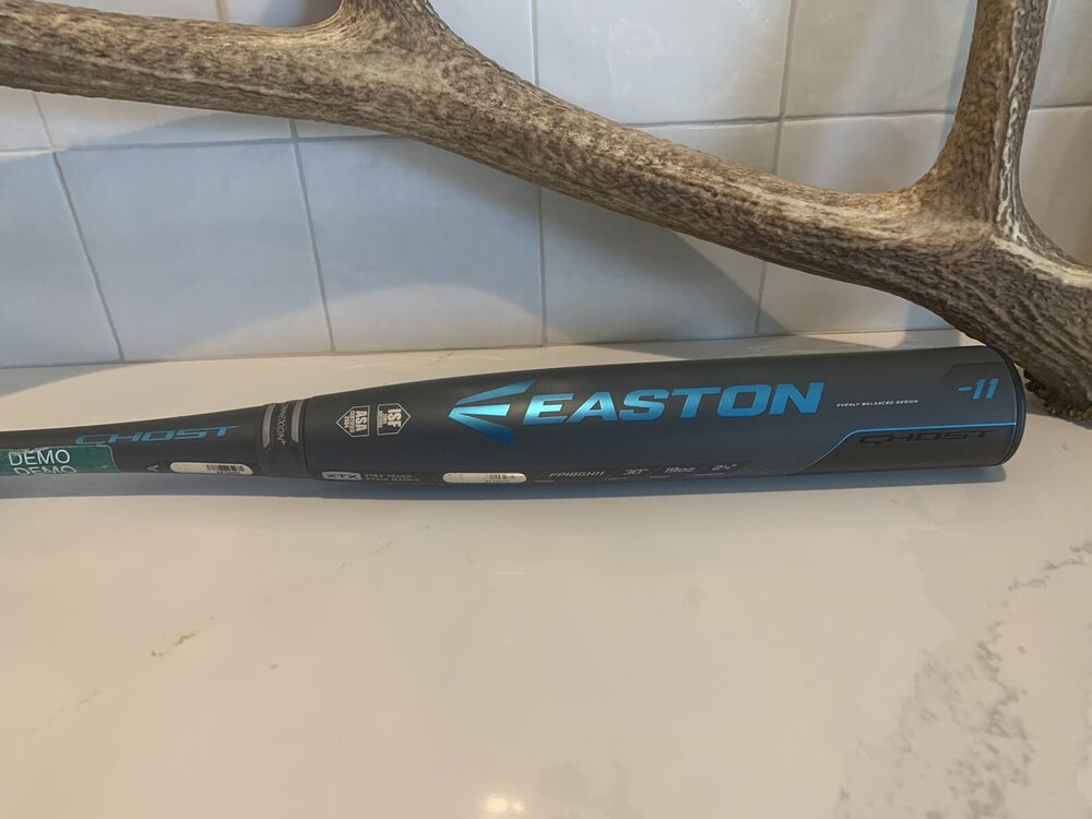 2018 EASTON GHOST 30/19 (11) FAST PITCH SOFTBALL BAT SidelineSwap