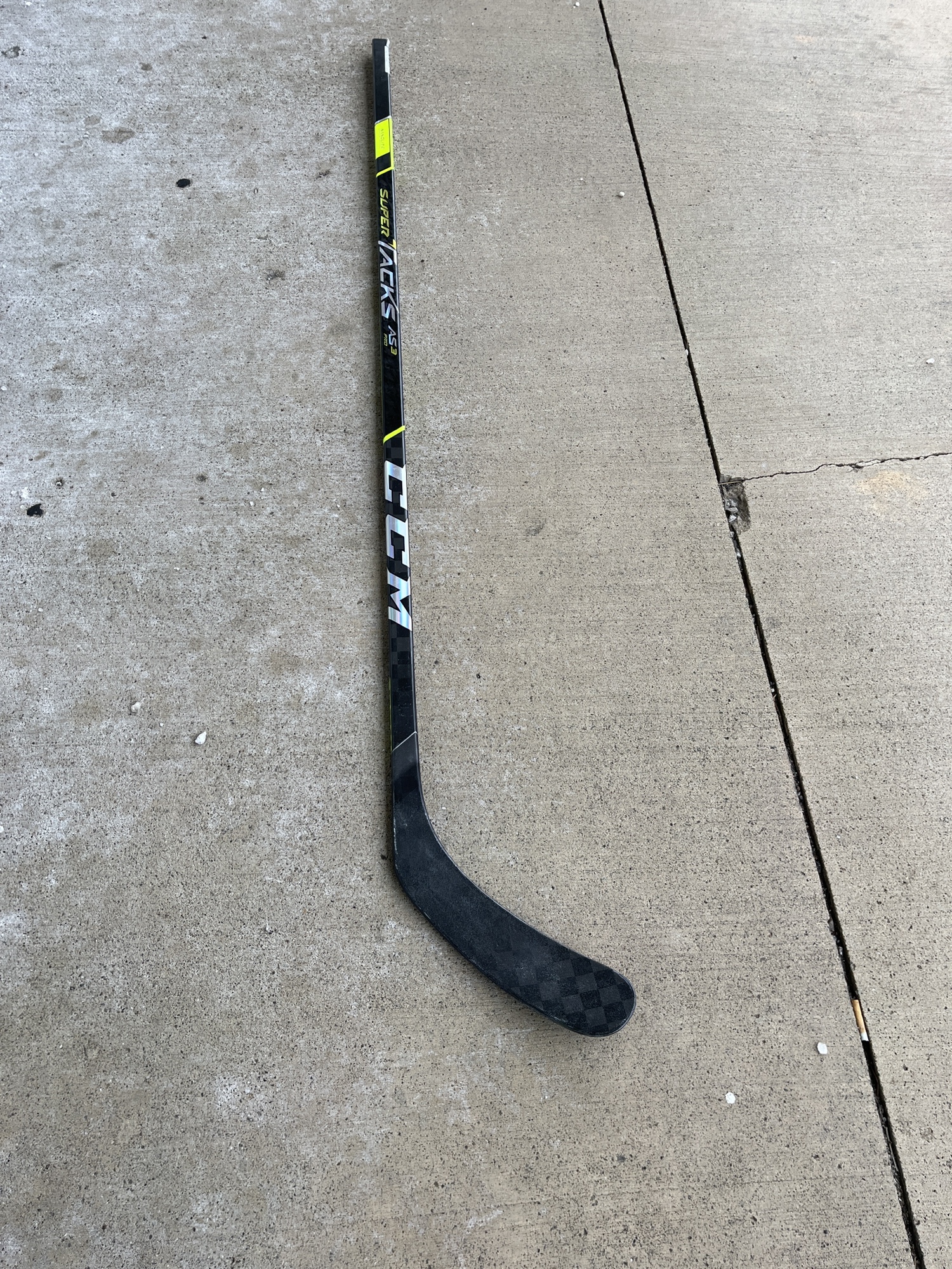 New CCM Super Tacks AS3 PRO Pro Stock Stick Hamilton LH 85 Flex P29