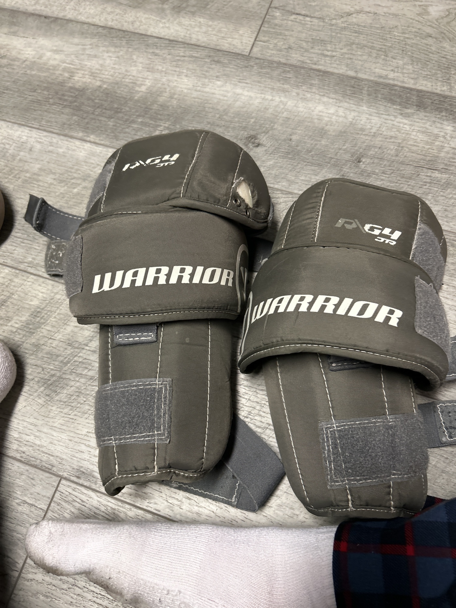 Warrior goalie knee pads SidelineSwap