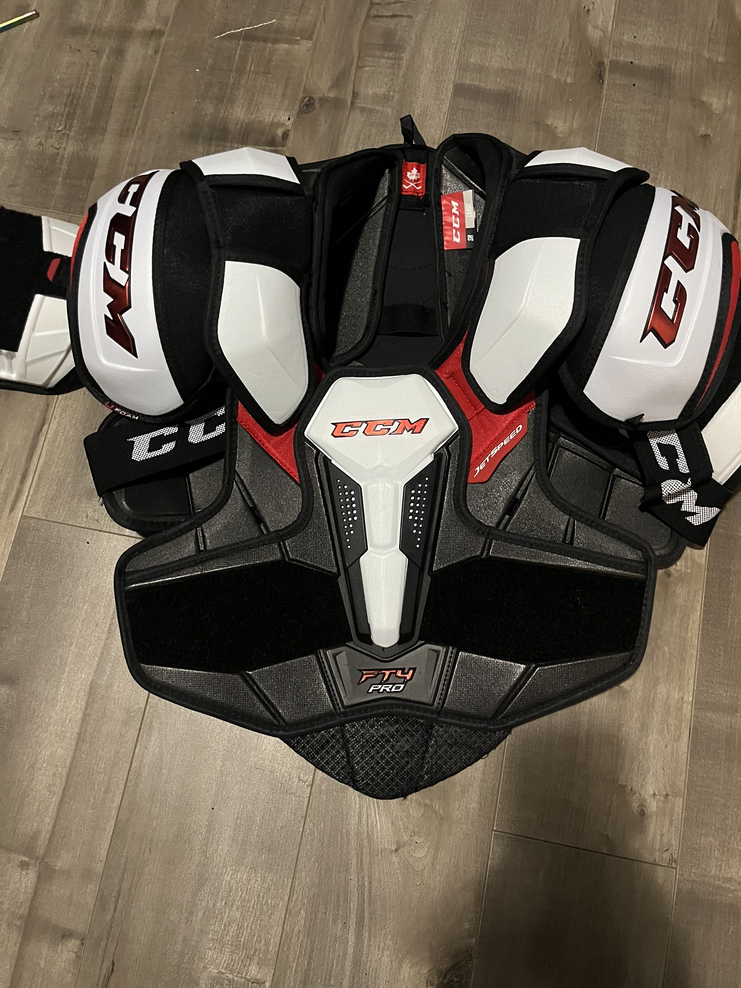 Senior Large CCM Pro Stock JetSpeed FT4 Pro Shoulder Pads SidelineSwap