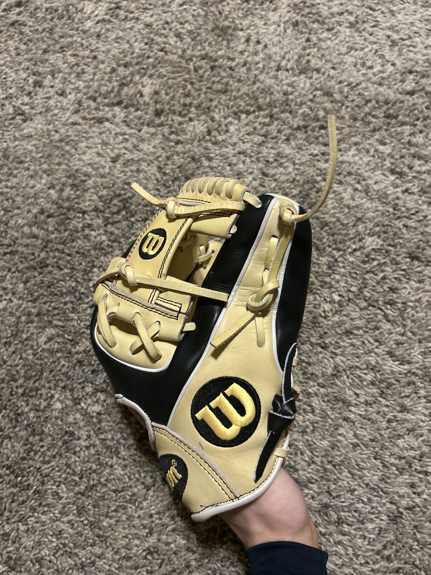 Glove Break In Service SidelineSwap