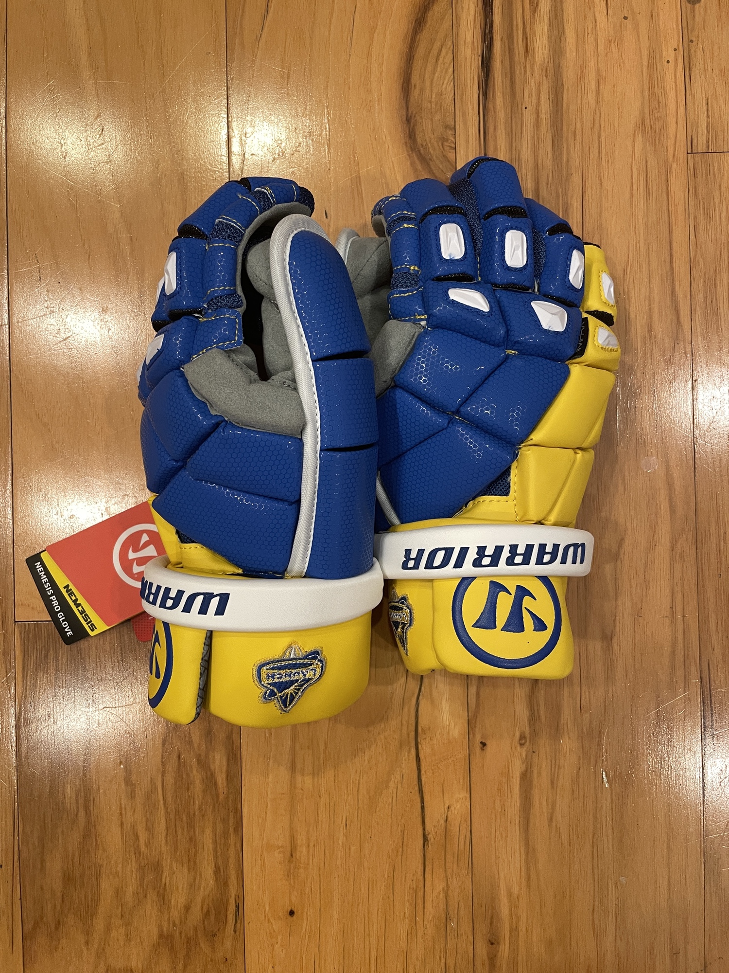 New Warrior 13" Nemesis Pro Goalie Gloves SidelineSwap
