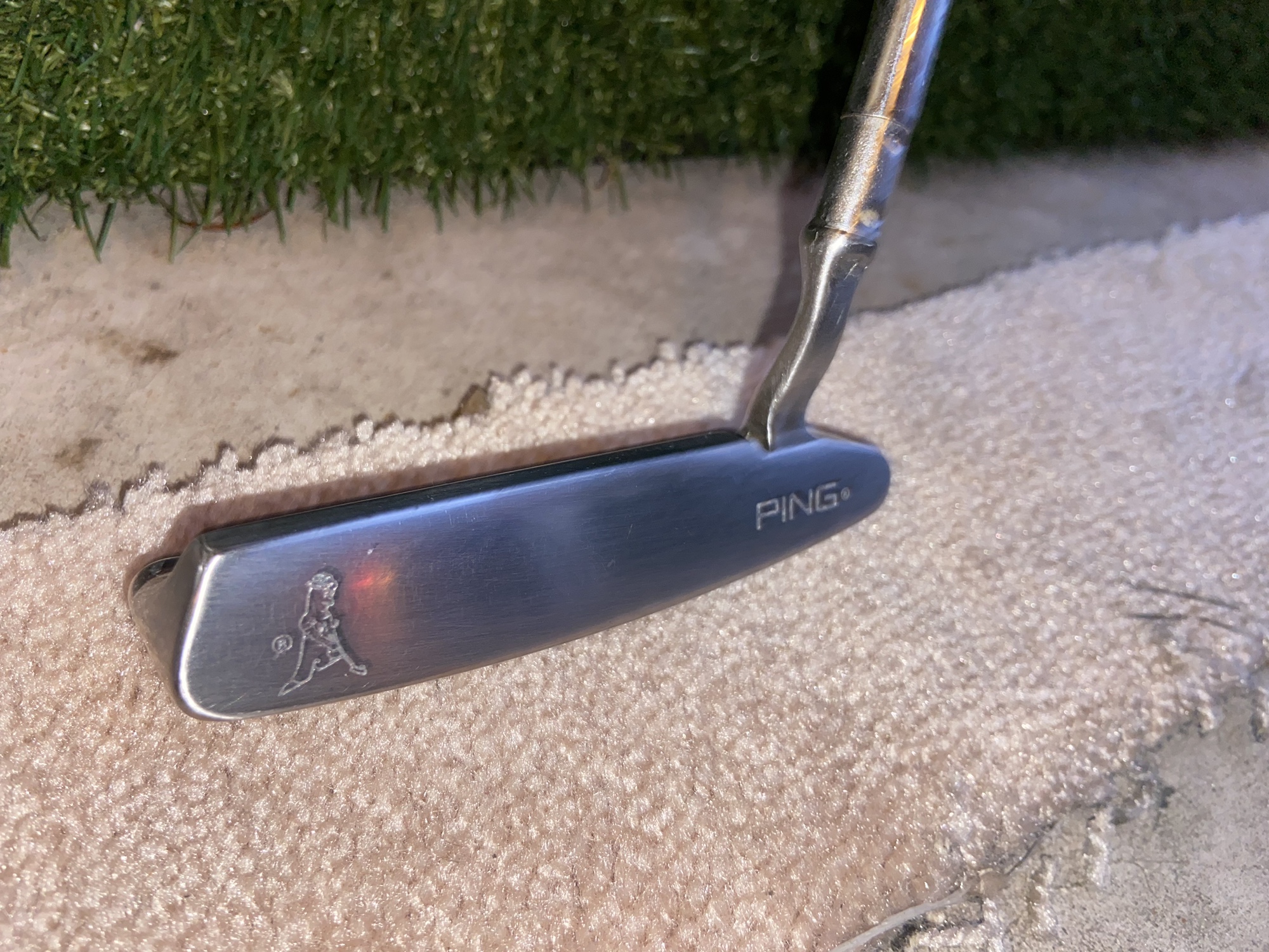 Ping Anser 4 (pat pending) Putter; RH; 32 in.; new grip SidelineSwap