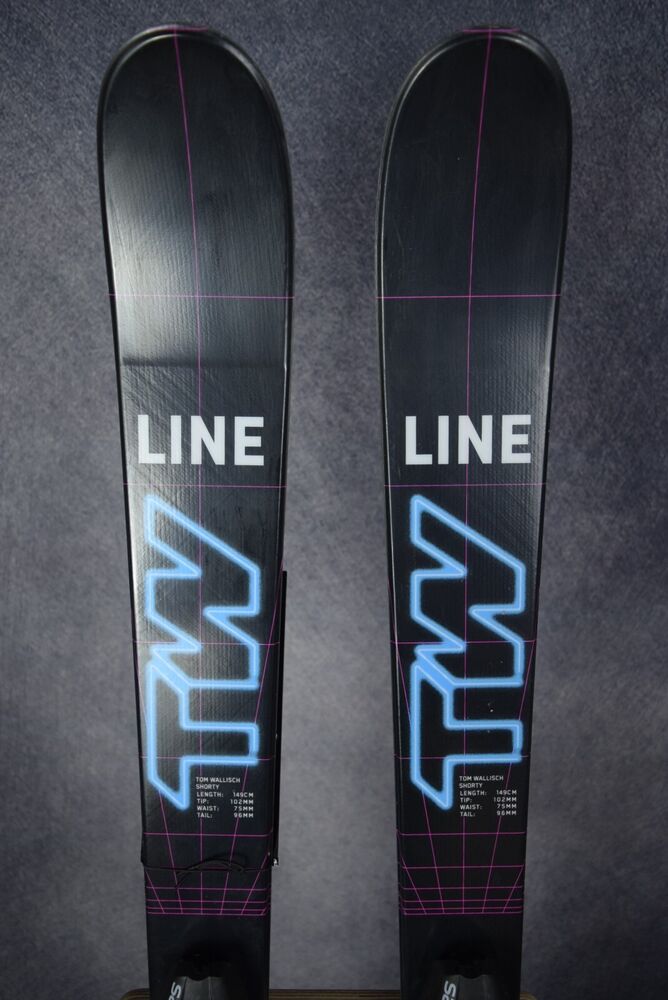 NEW LINE TOM WALLISCH SHORTY ROCKERS SKIS SIZE 149 CM WITH SALOMON