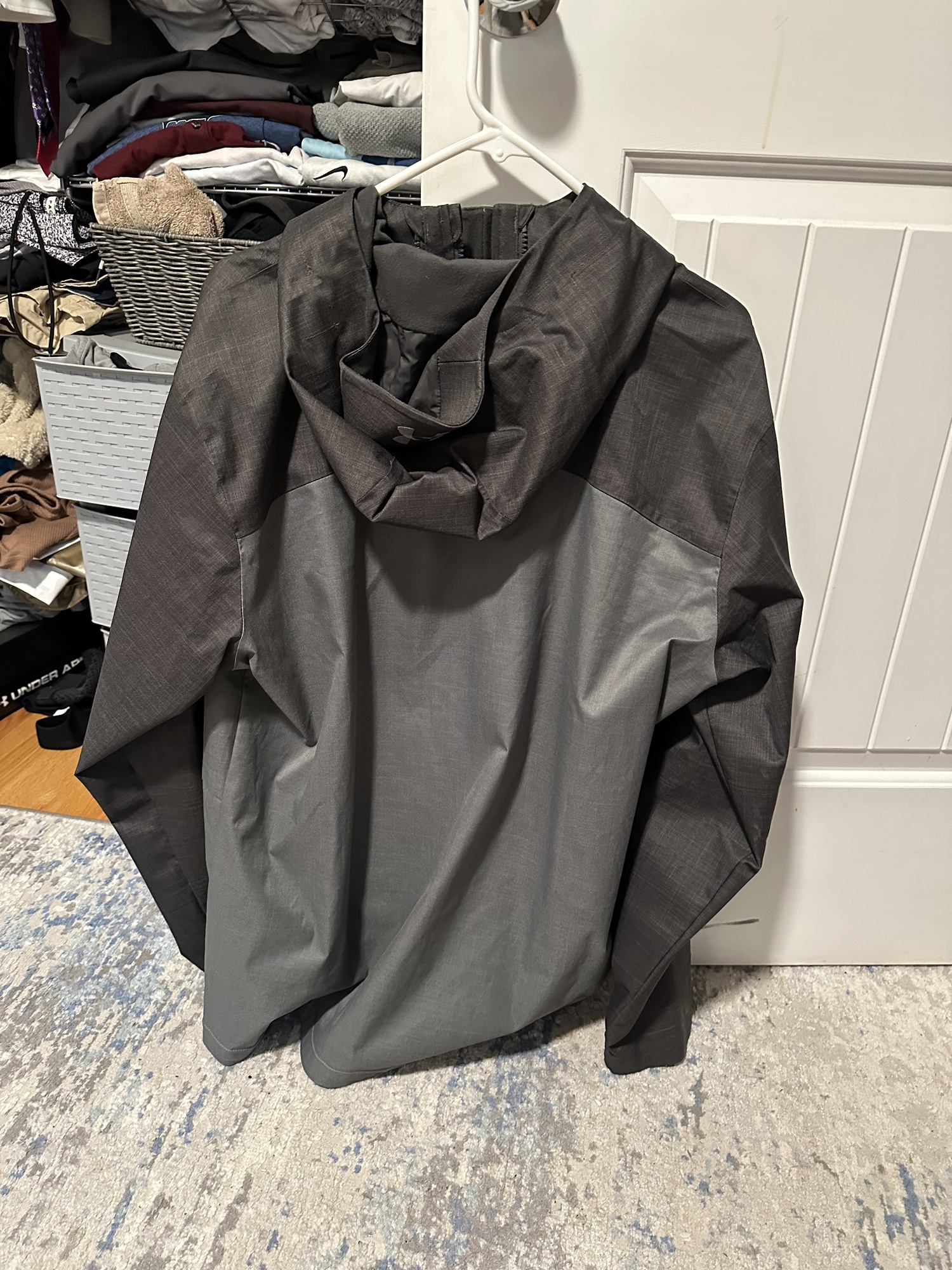 Boston University Lacrosse Under armour rain jacket SidelineSwap