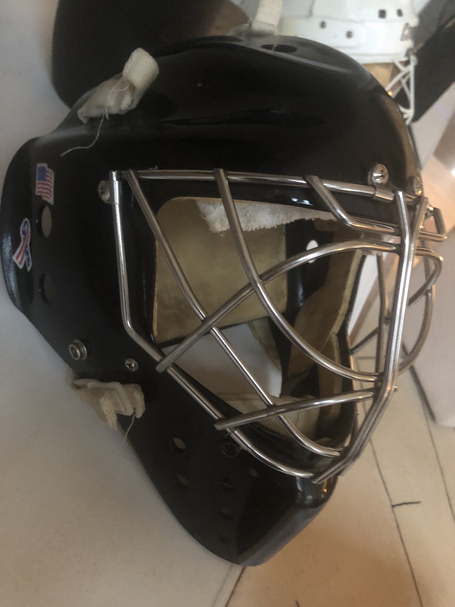 Badger Elite Vintage Ice Hockey Goalie Mask Helmet Cat Eye Cage