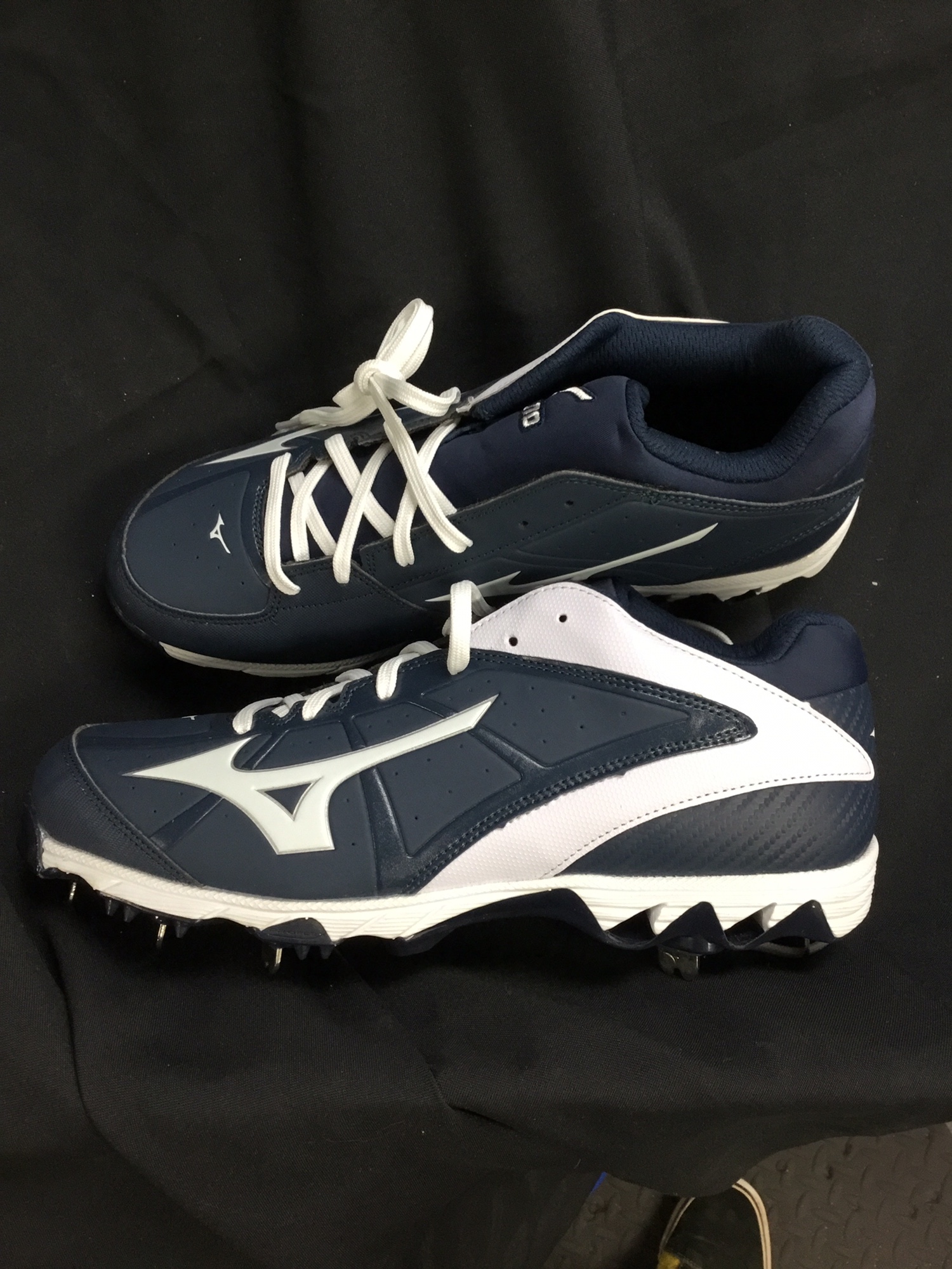 mizuno women's 9 spike swift 4