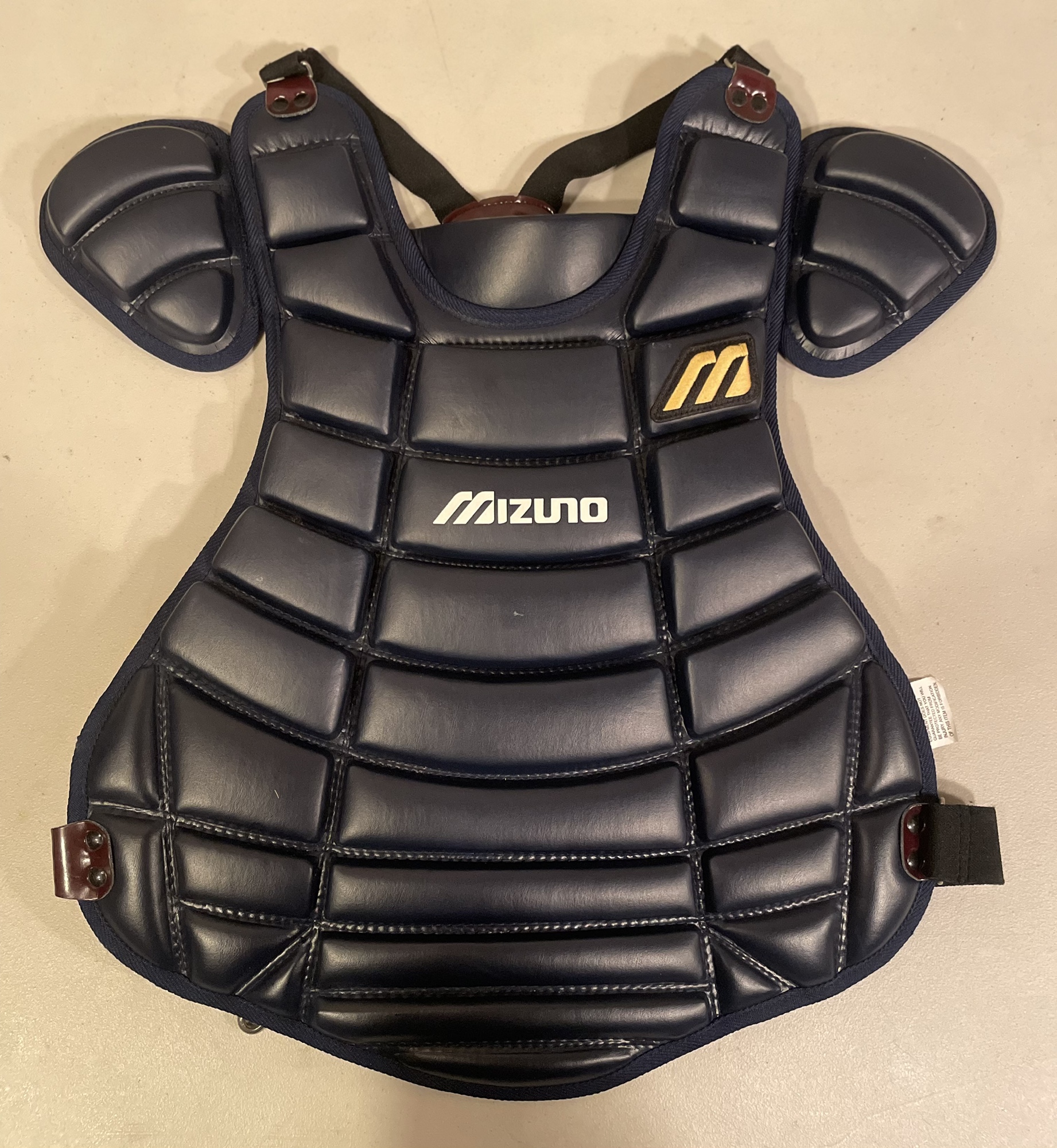 Mizuno Catcher's Chest Protector SidelineSwap
