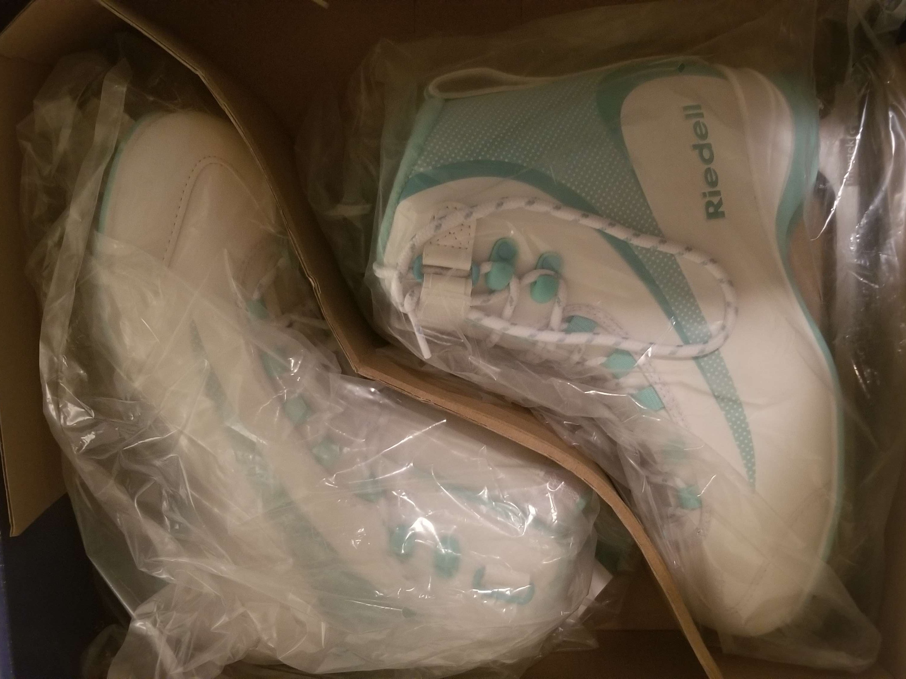 New Riedell Soar Figure Skates SidelineSwap