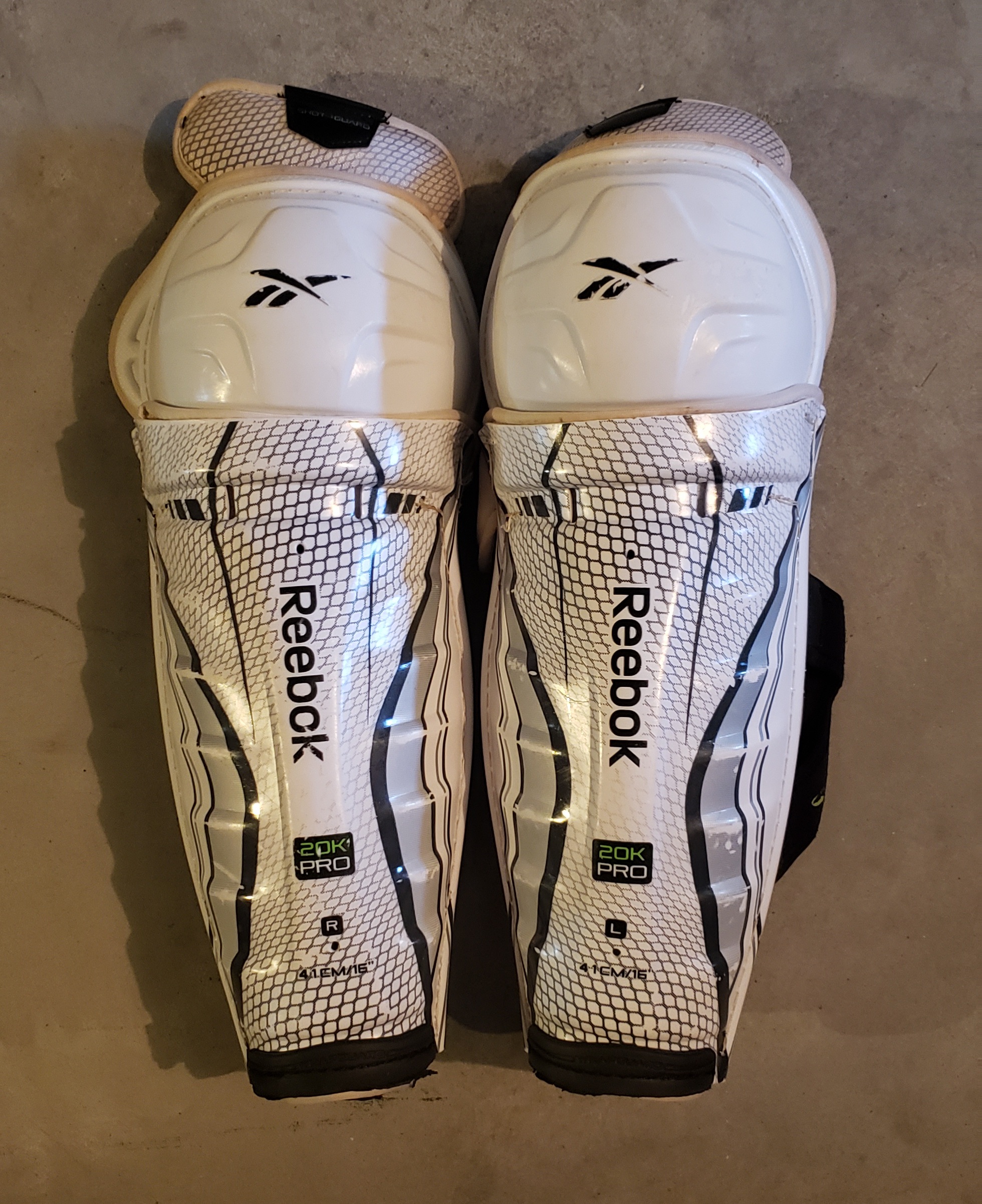 Used Reebok 20K Pro Shin Pads Pro Stock SidelineSwap