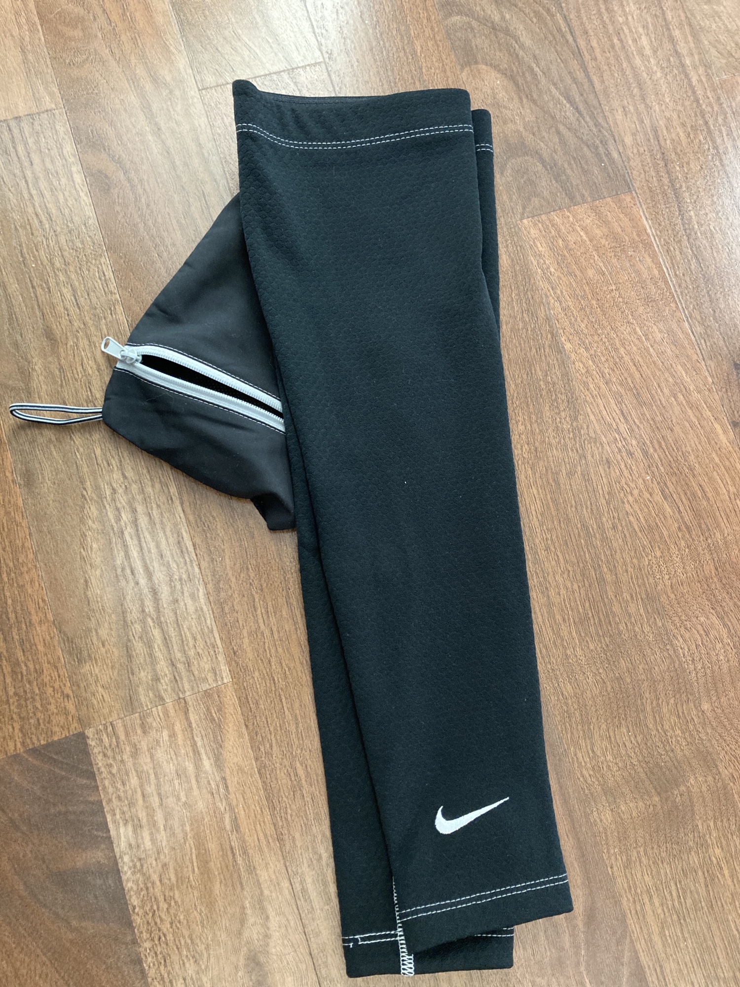 Nike compression sleeves SidelineSwap