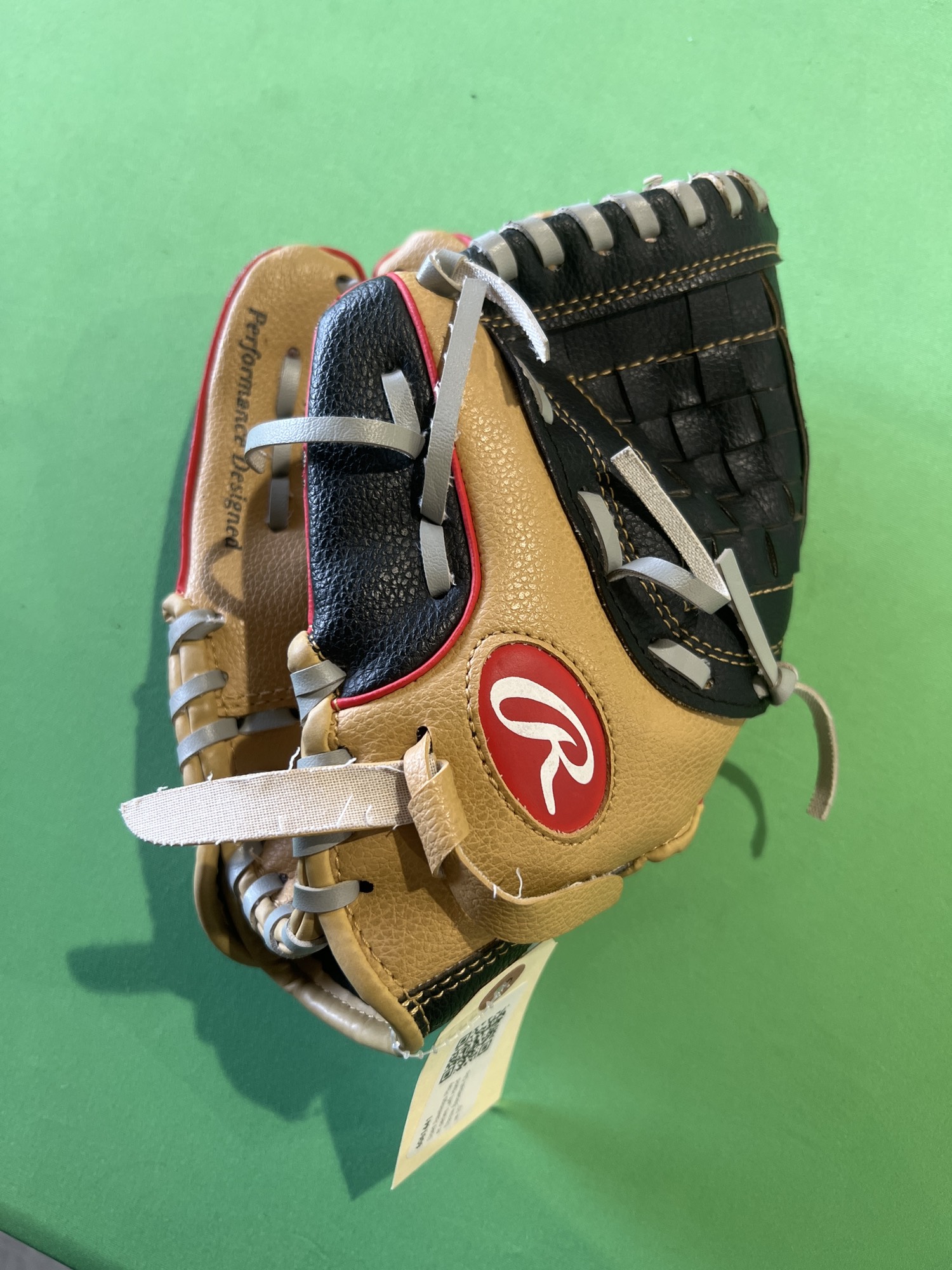 Used Rawlings Player series Left Hand Throw Baseball Glove 10
