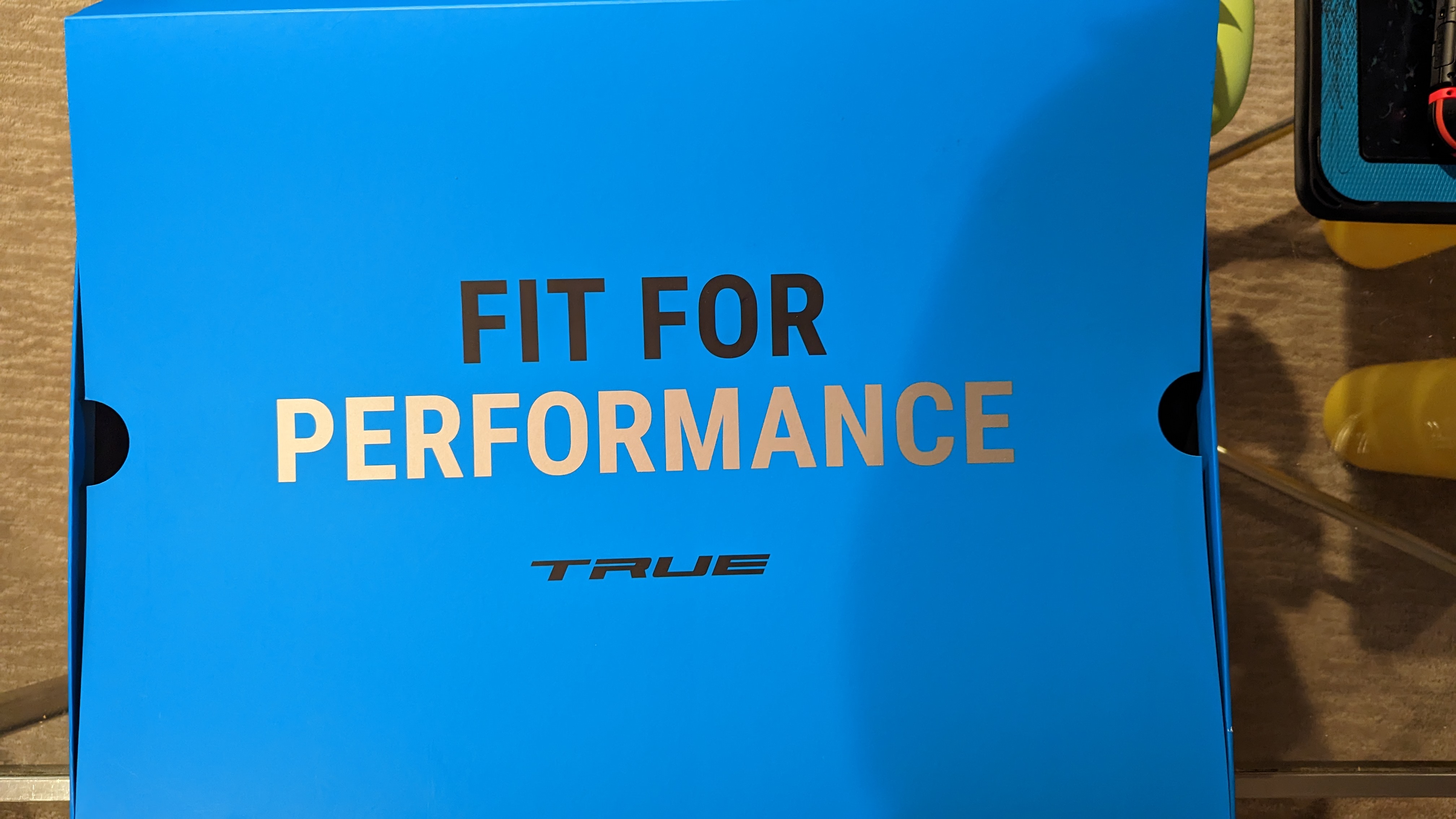 Senior New True Pro Custom Hockey Skates Regular Width Size 11