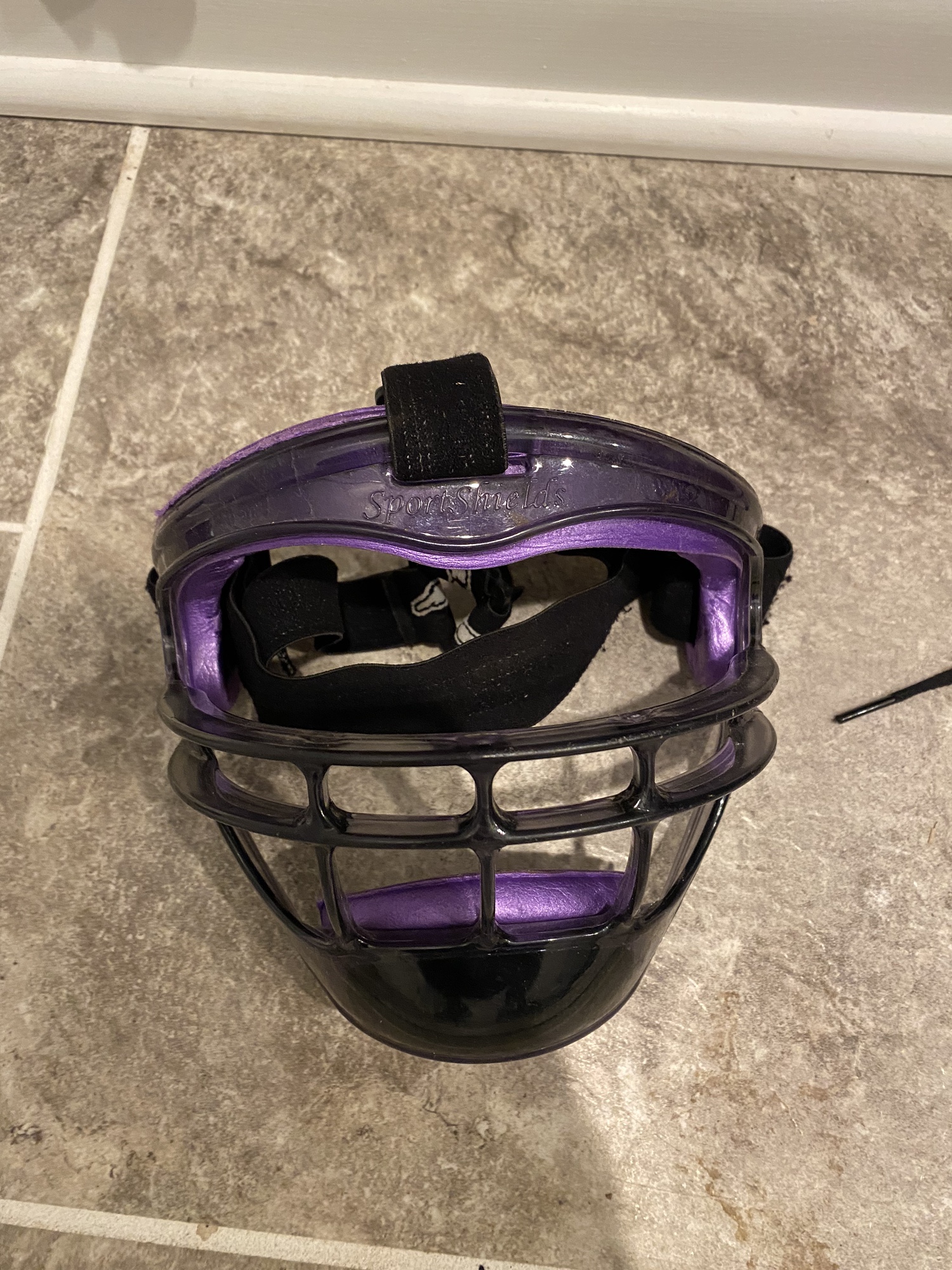Defender Sports Softball Fielding Mask SidelineSwap