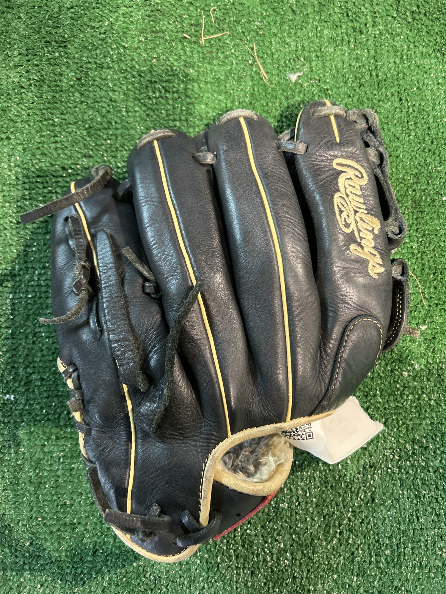 Used Rawlings Gold Glove Elite Right Hand Throw Infield Baseball Glove 12" SidelineSwap