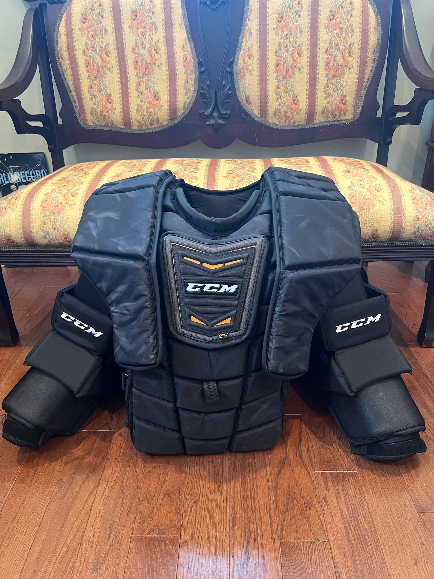 Used Large/Extra Large CCM Pro Stock Premier Pro Goalie Chest Protector