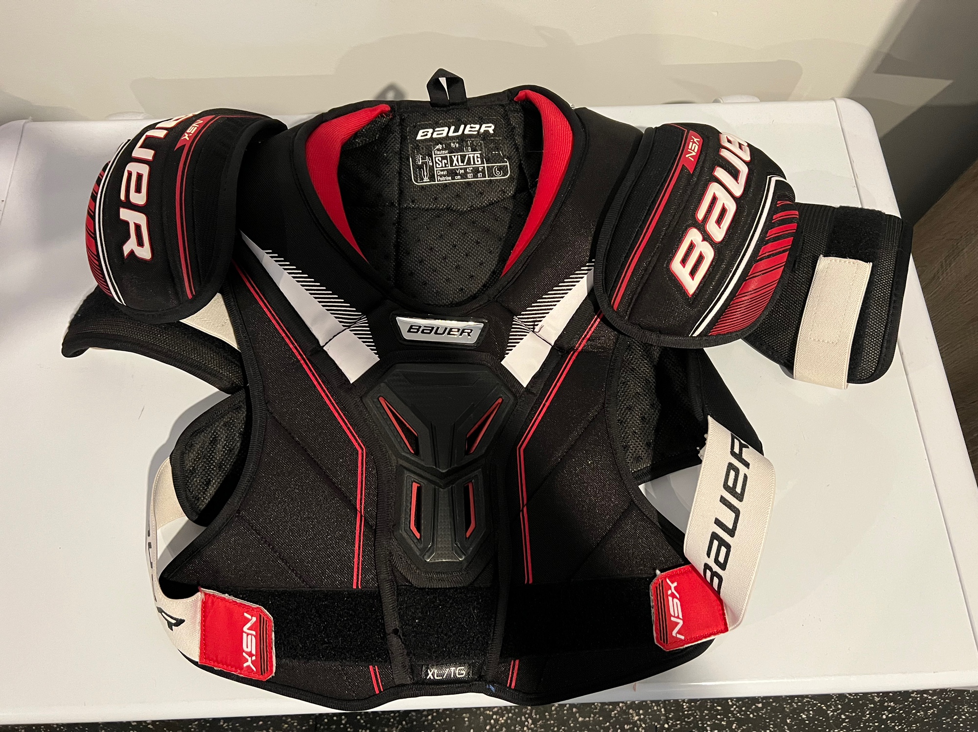 Senior Extra Large Bauer NSX Shoulder Pads SidelineSwap
