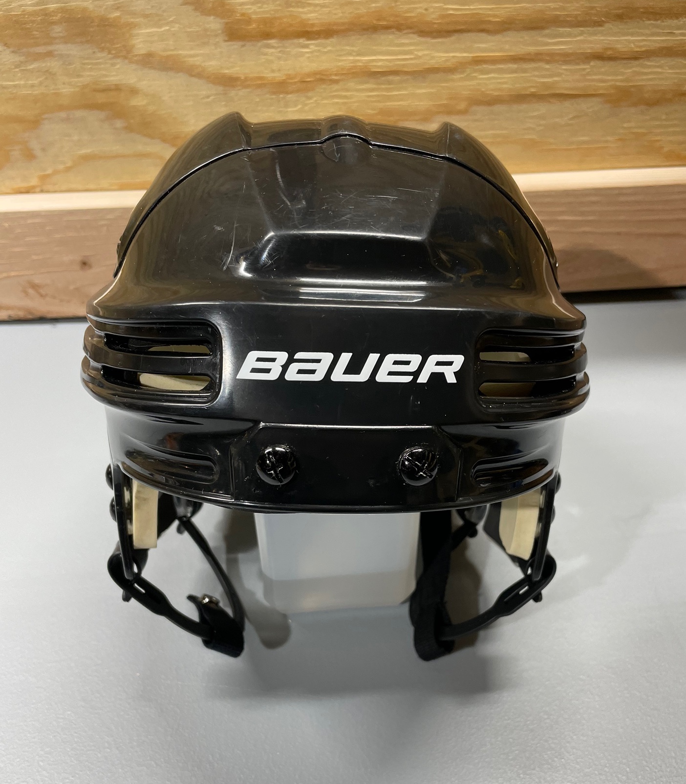 Bauer 4500 Helmet, Black, Large. Great condition! With, hard to find