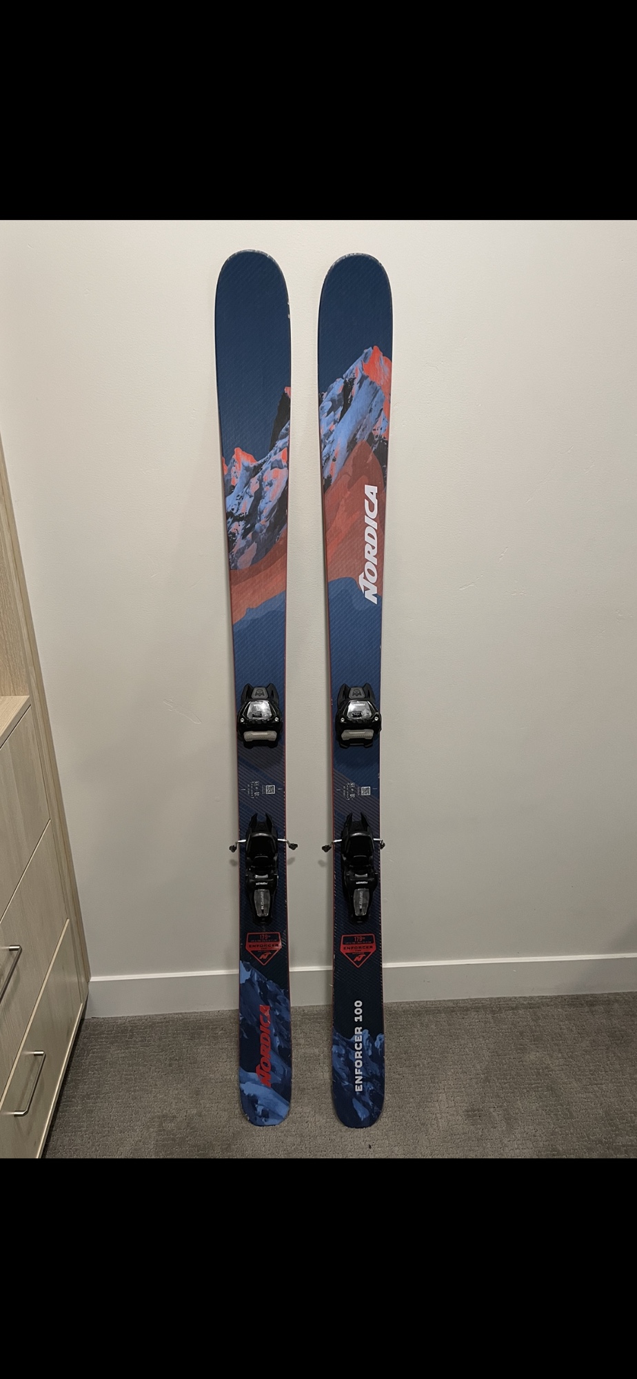 2022 Nordica Enforcer 100 Skis (179cm) with Marker Griffon