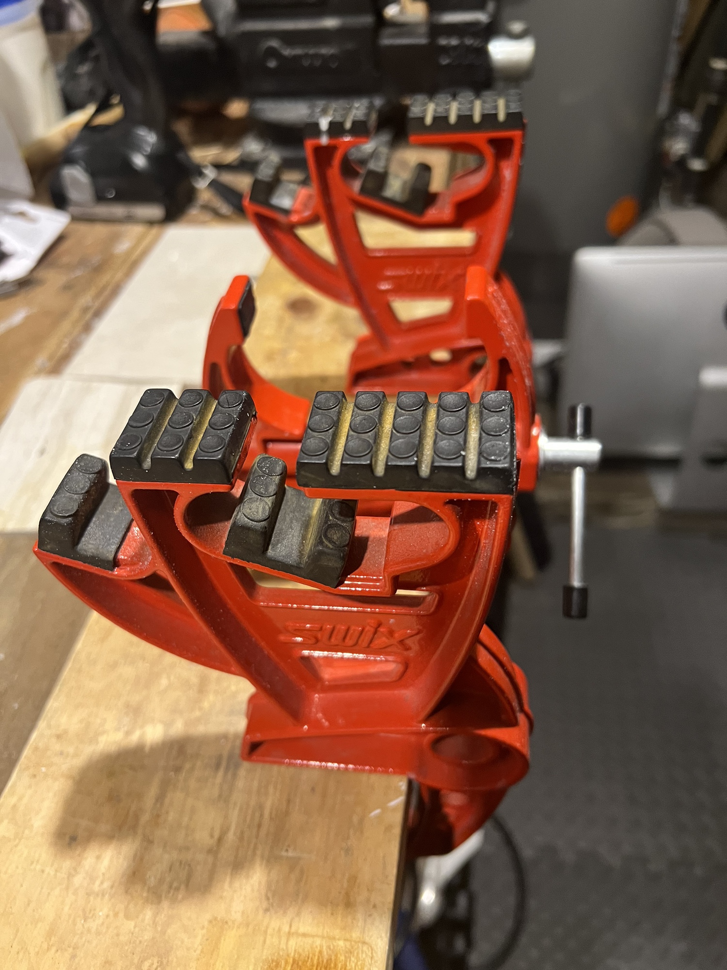 Swix ski tuning vice SidelineSwap