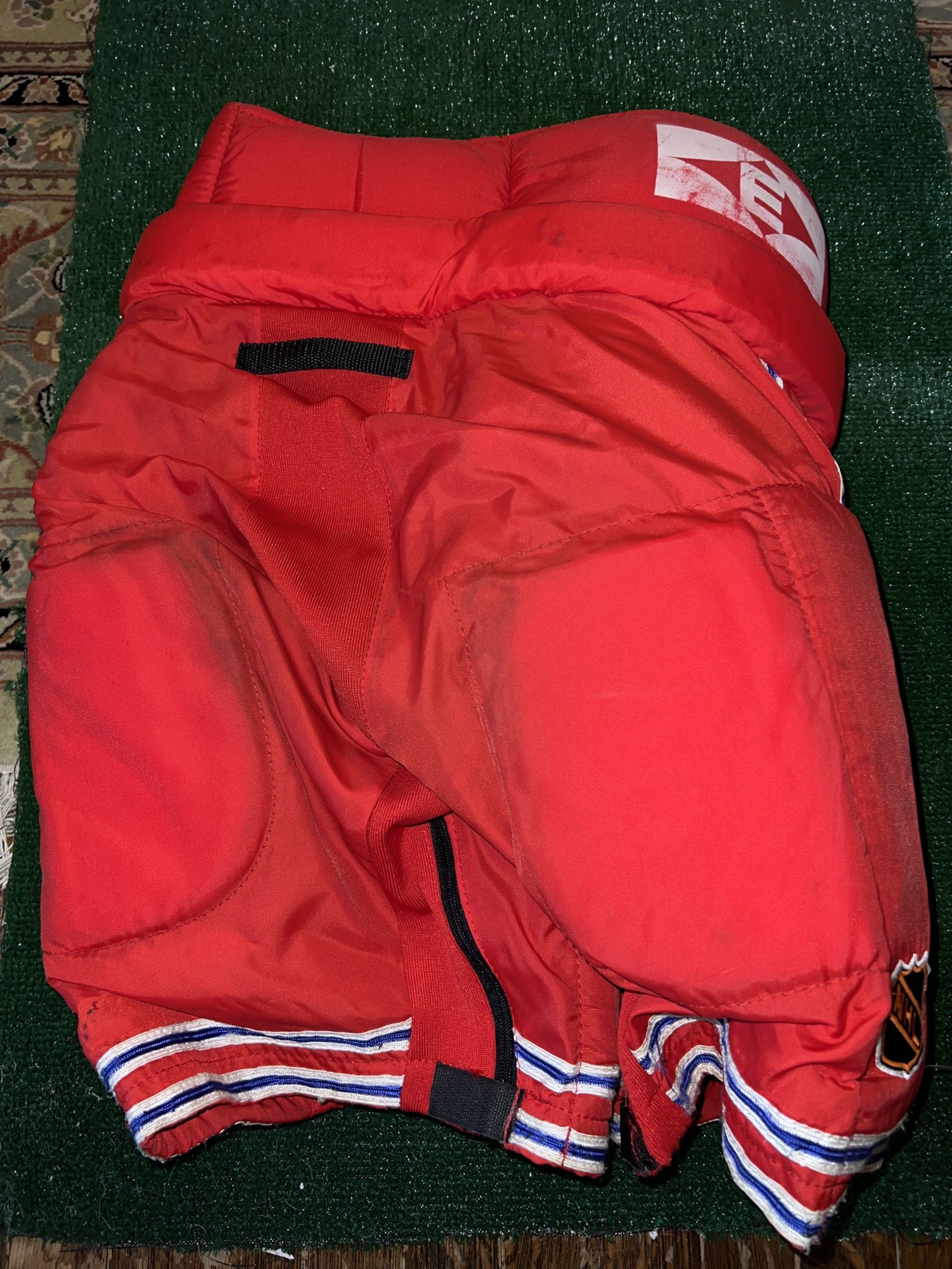 New York Rangers Senior Medium Easton Hockey Pants Pro Stock SidelineSwap