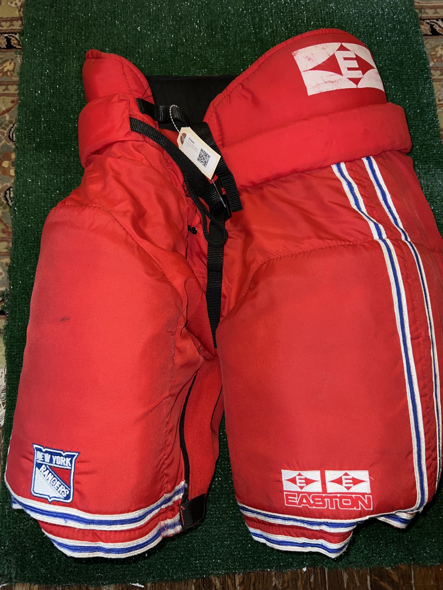 New York Rangers Senior Medium Easton Hockey Pants Pro Stock SidelineSwap