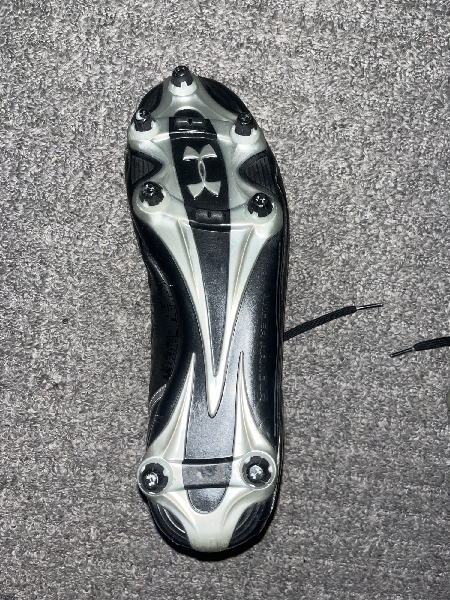 under armour speed phantom low mc