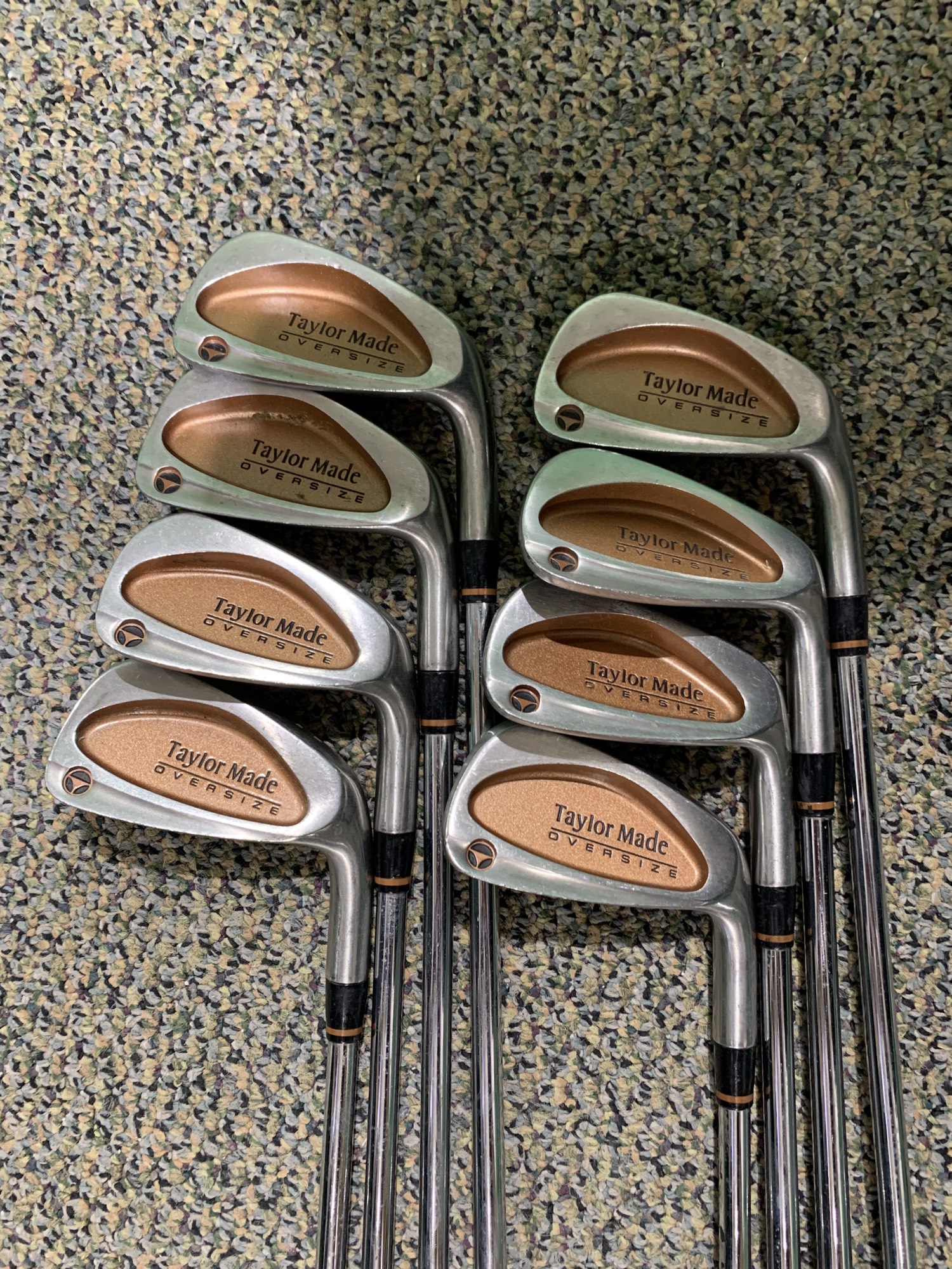 Used TaylorMade Burner Oversize RightHanded Golf Iron Set (Number of