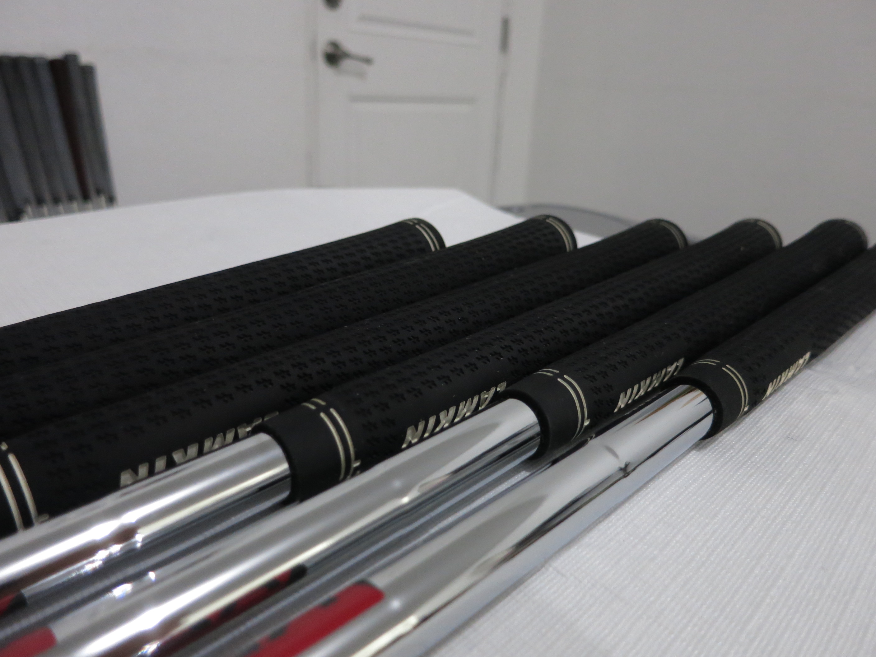 Cobra King Radspeed One Length OL Iron Set 5PW KBS Stiff Flex