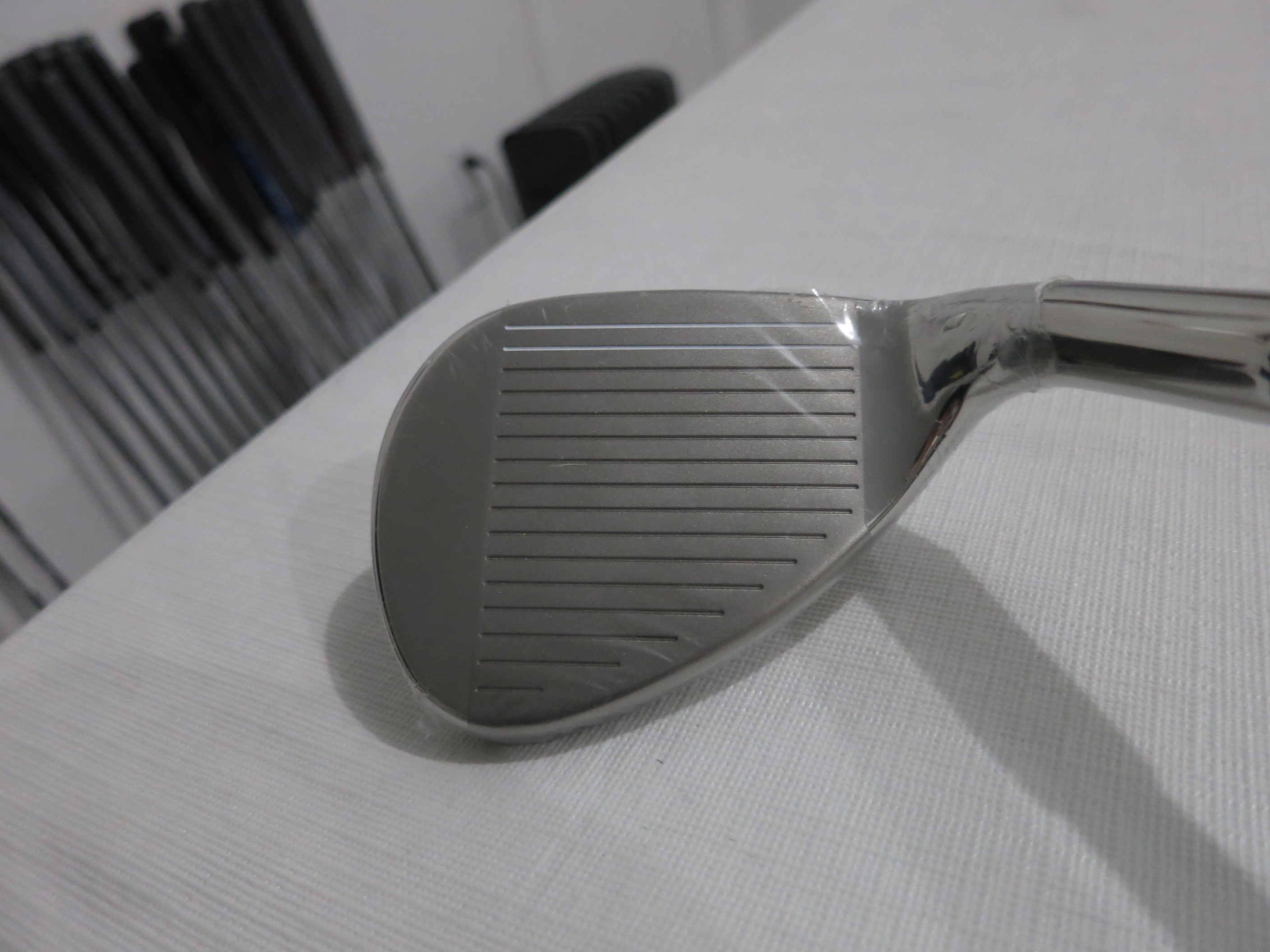 Callaway Mavrik Sand Wedge SW 56* Regular Flex Graphite NEW LH